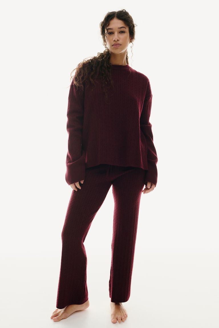 Pantalone u bodu pletenice