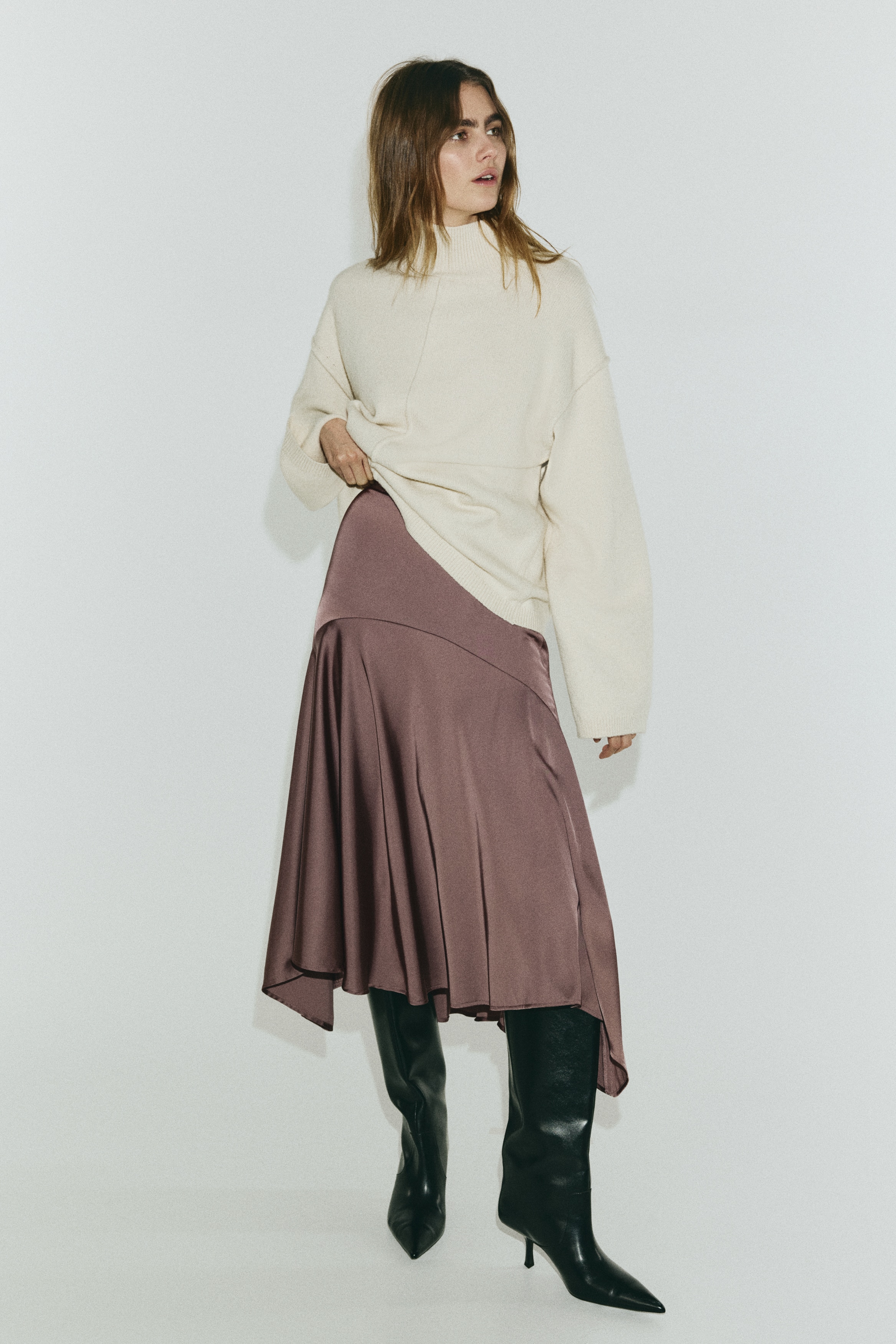 Satin twill skirt