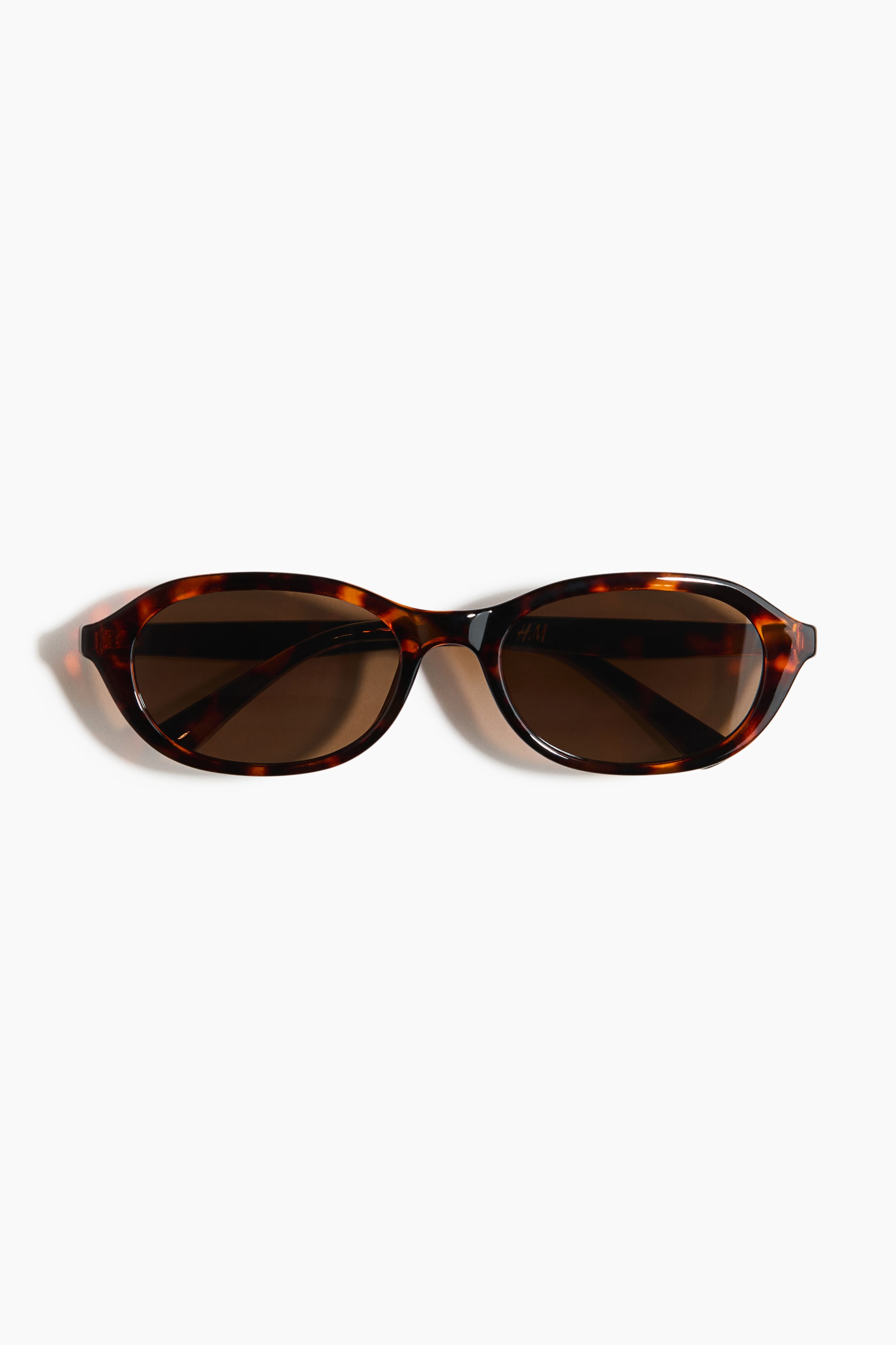 Tortoiseshell Oval Sunglasses - Dark Lenses slim oval tinted sunglasses - Dark Brown - Brown Lenses  main image 3