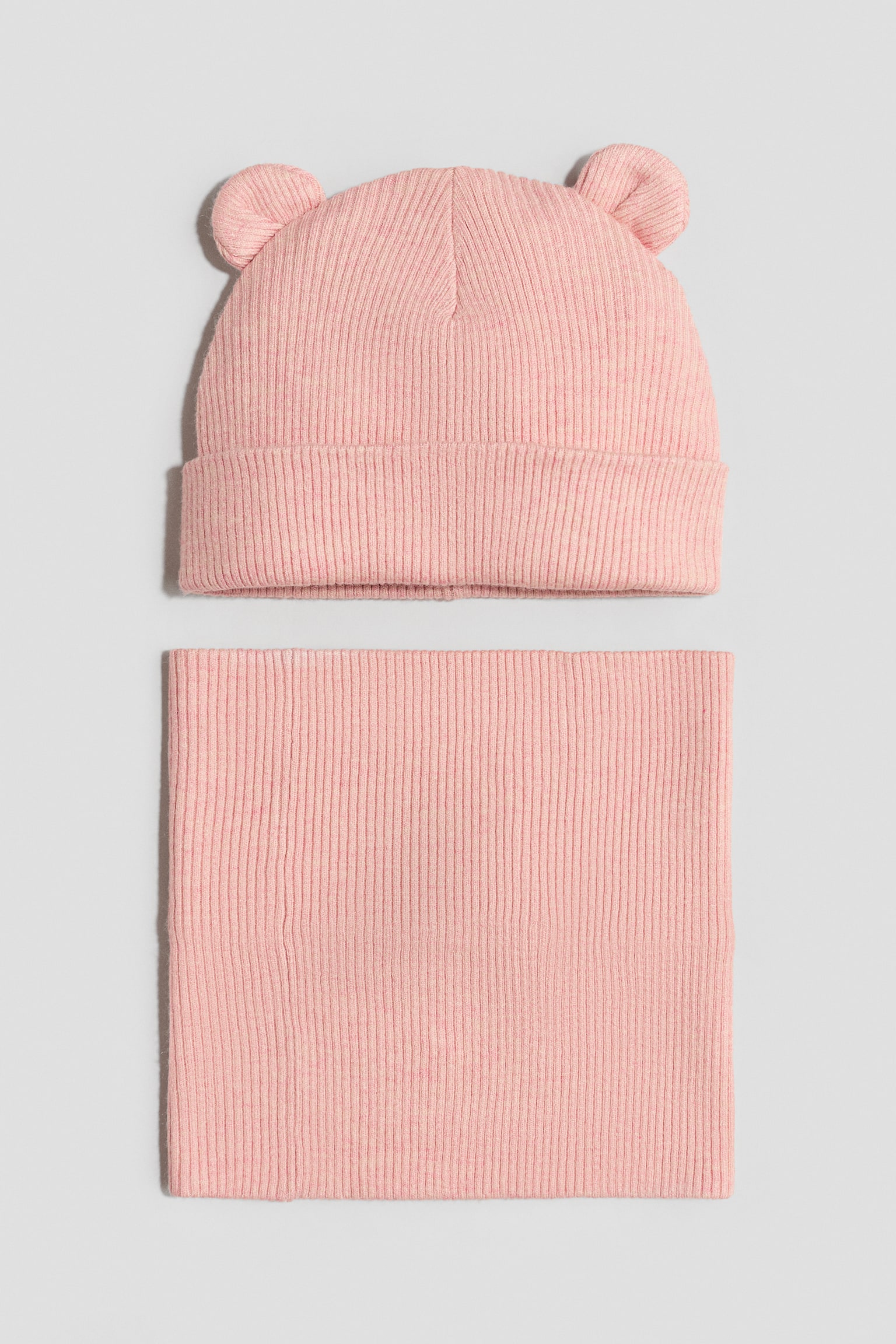 2-piece beanie and scarf set - Light pink