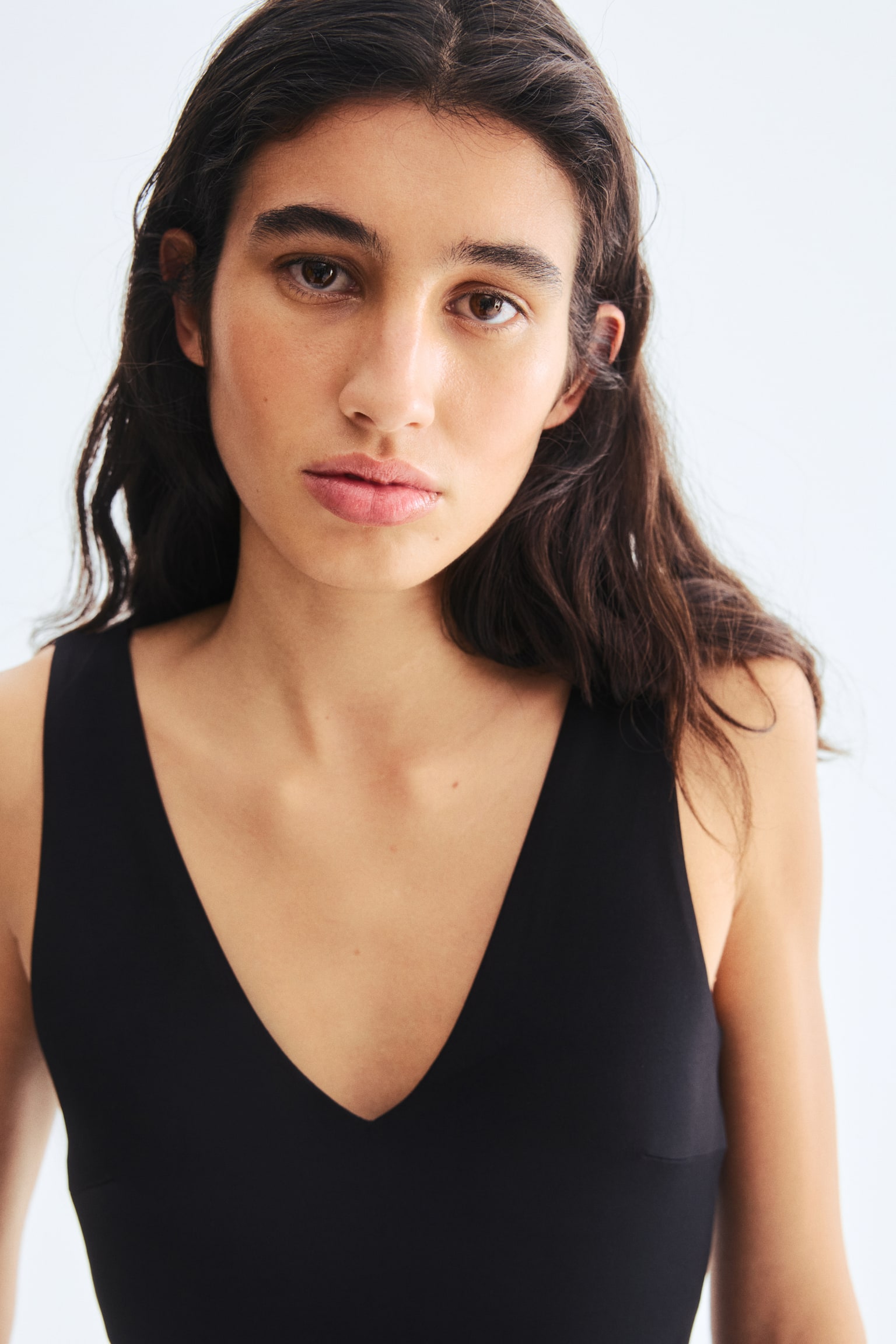 V-neck jersey body - Black/Dark mole/White - 3