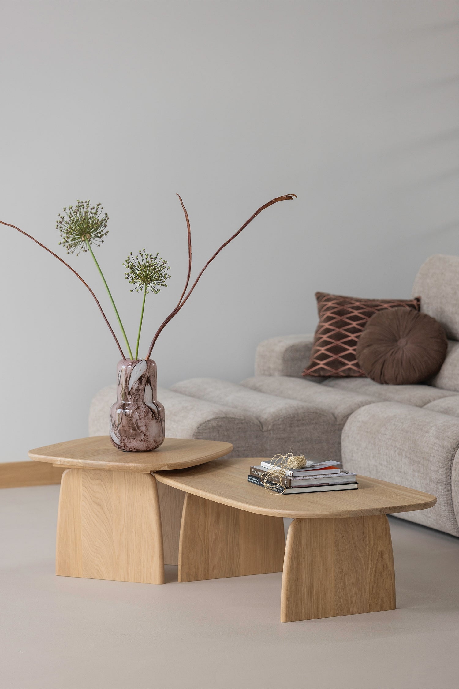 Tablo Coffee Table - Transparent