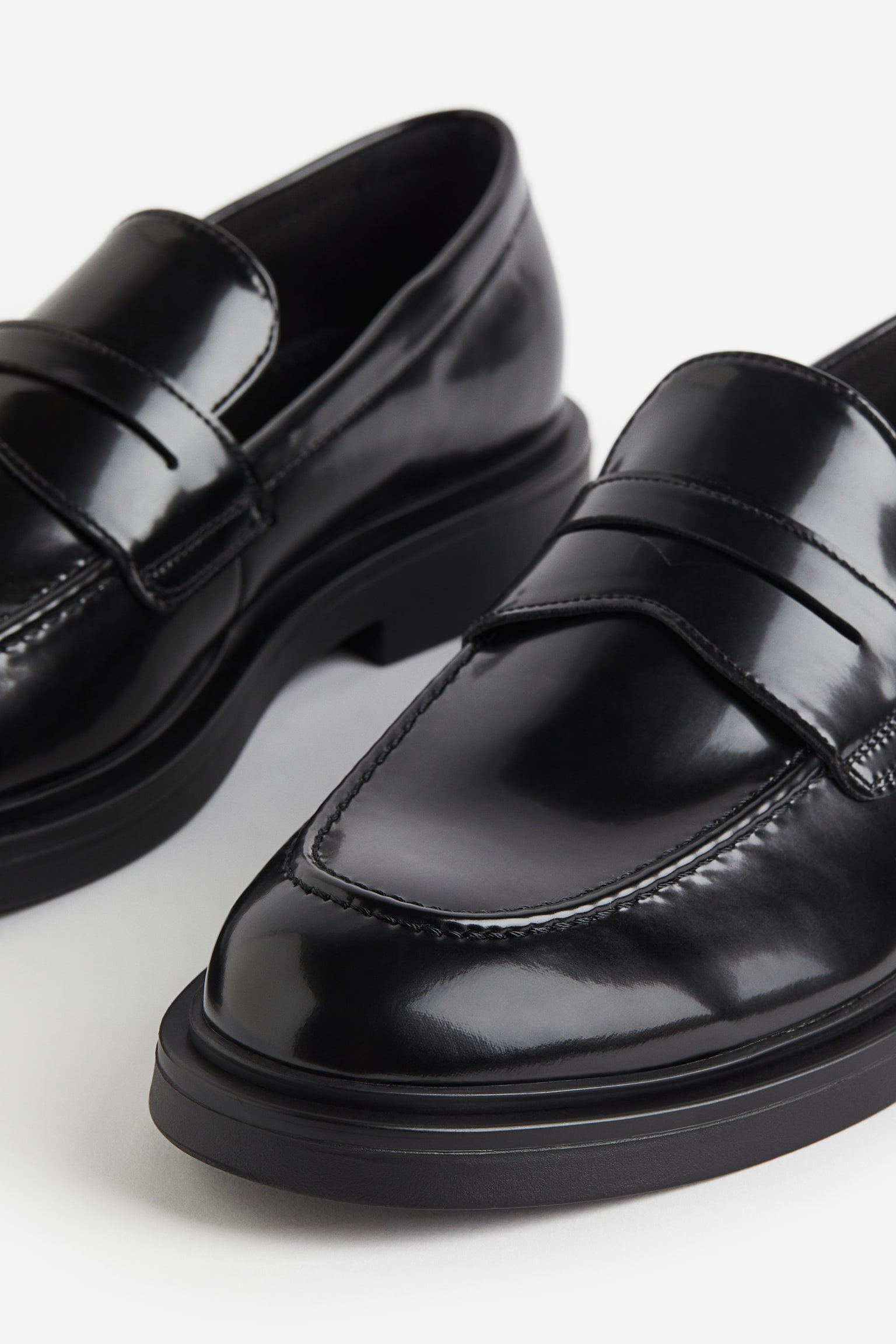 Loafers - Black/Black - 3