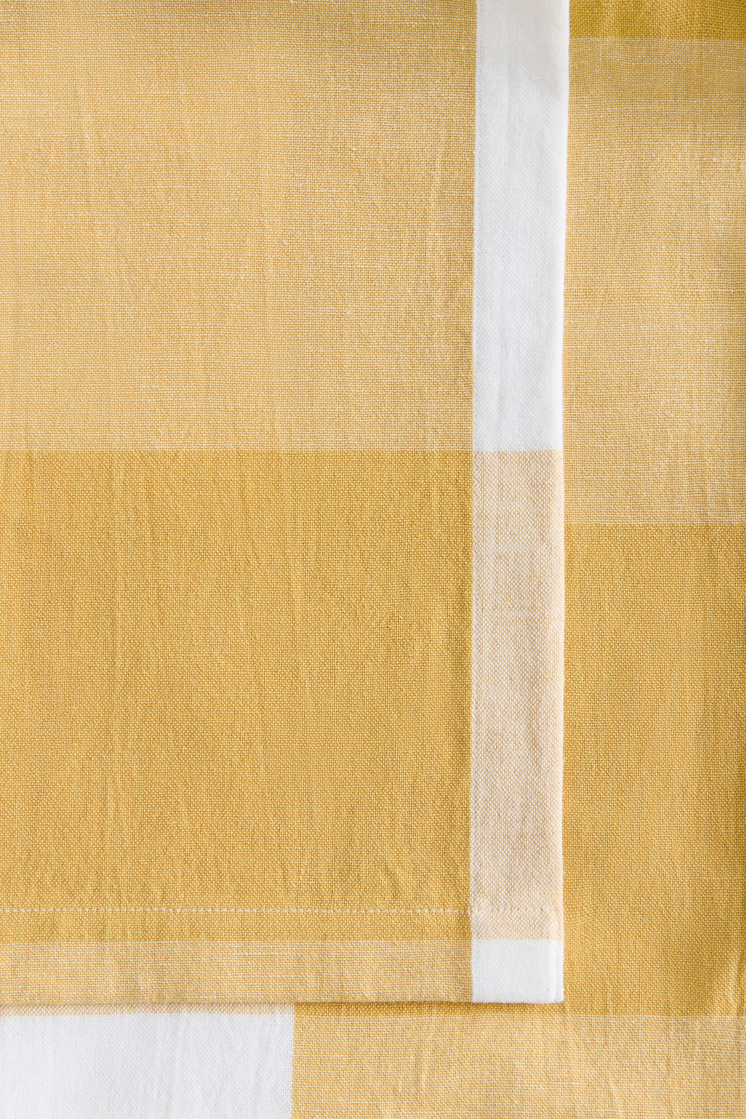 Linen-blend tablecloth - Yellow/Gingham check/Khaki green/Striped/Yellow/Striped/Khaki green/Gingham check/Light pink/Striped/Light pink/Gingham check/Orange/Striped/Beige/Striped/Beige/Gingham check/Dark brown/Striped/Dark brown/Gingham check/Orange/Gingham check - 4