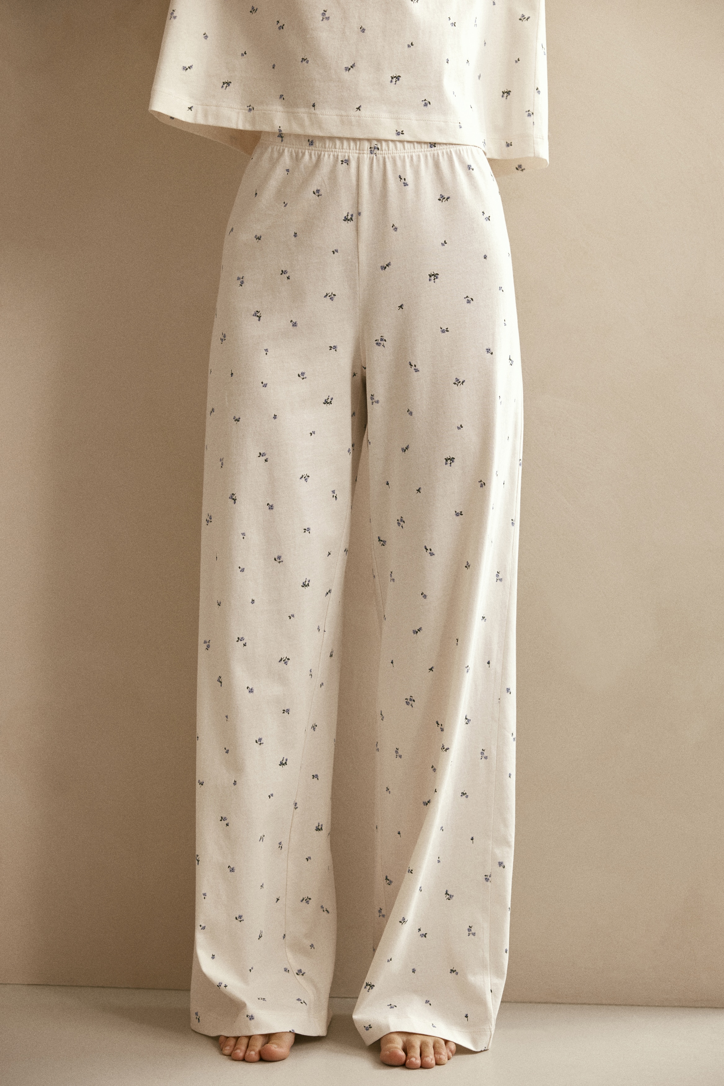 Cotton pyjamas