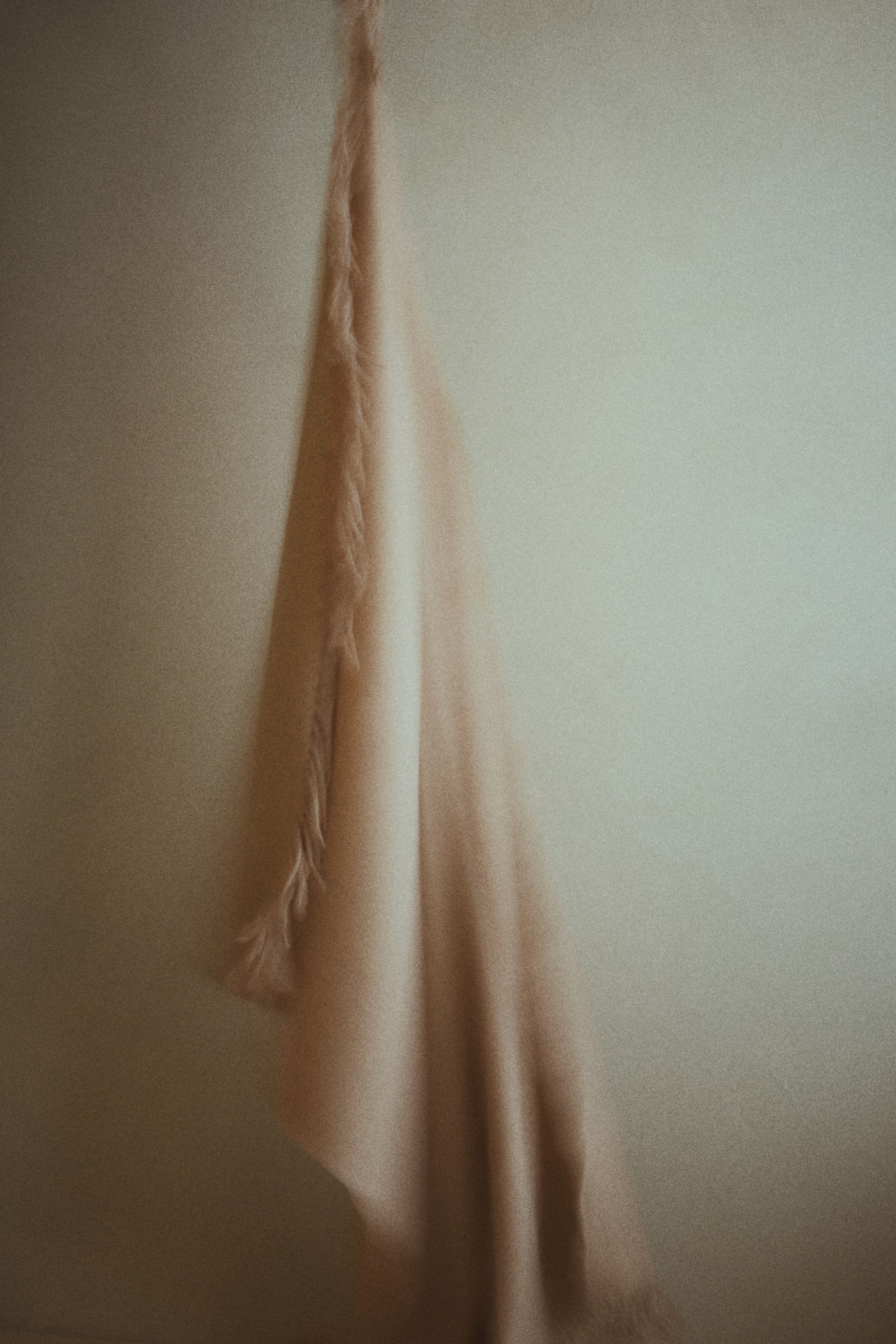 Visualizza immagine più grande: Coperta in misto lana con frange - Beige - HOME | H&M IT 1