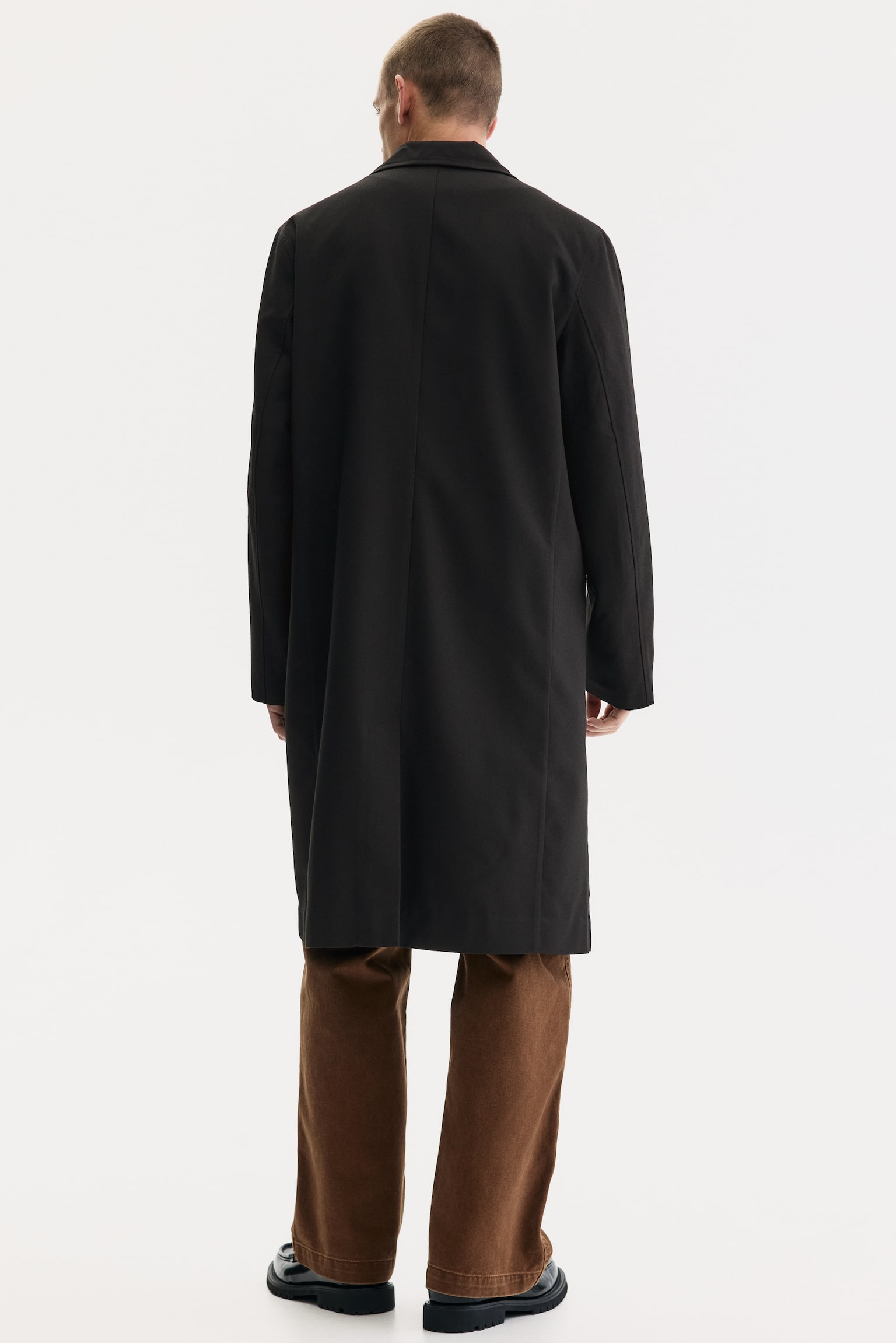 Abrigo de botonadura sencilla - Negro - 4