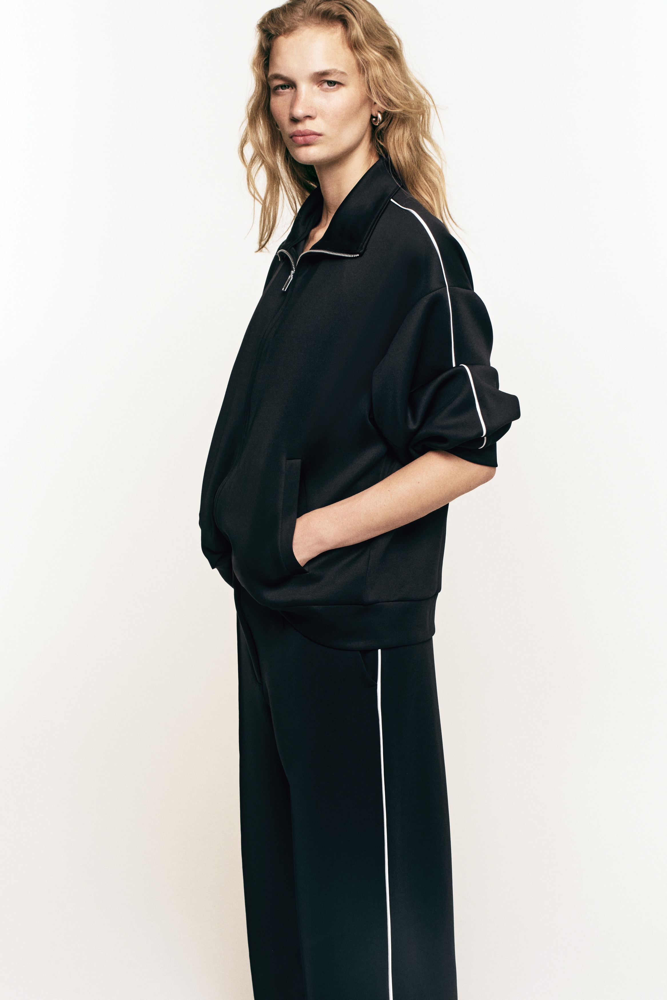 Tailored scuba trousers