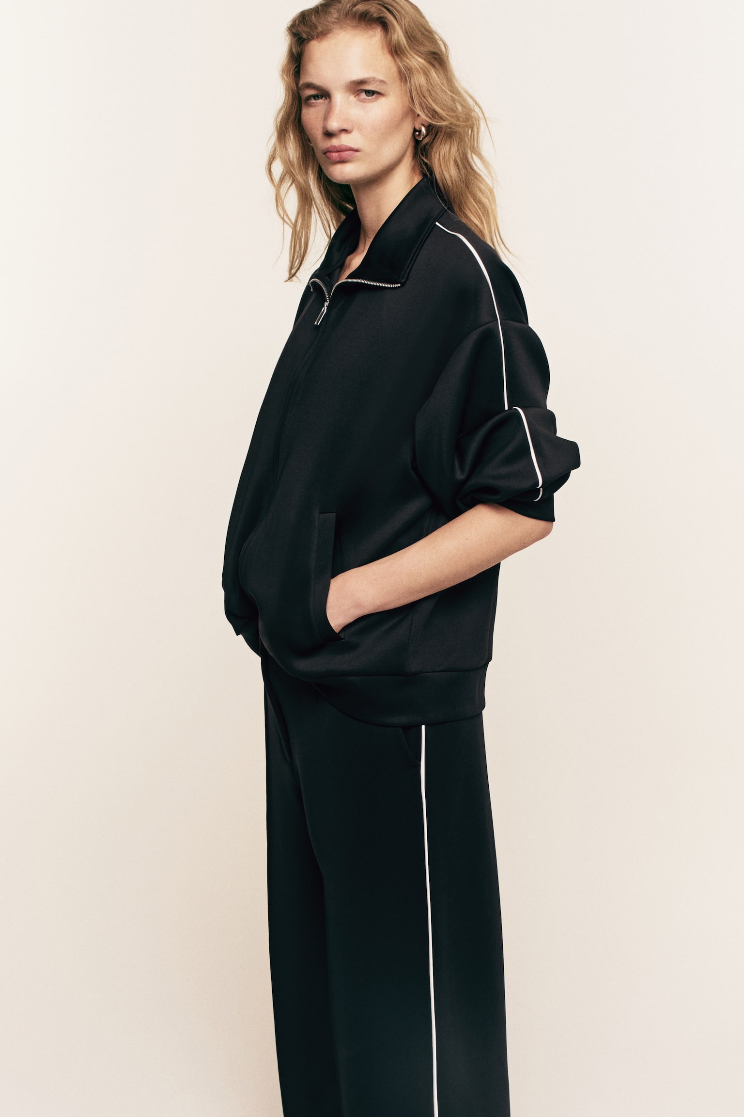 Tailored scuba trousers - Black - 4