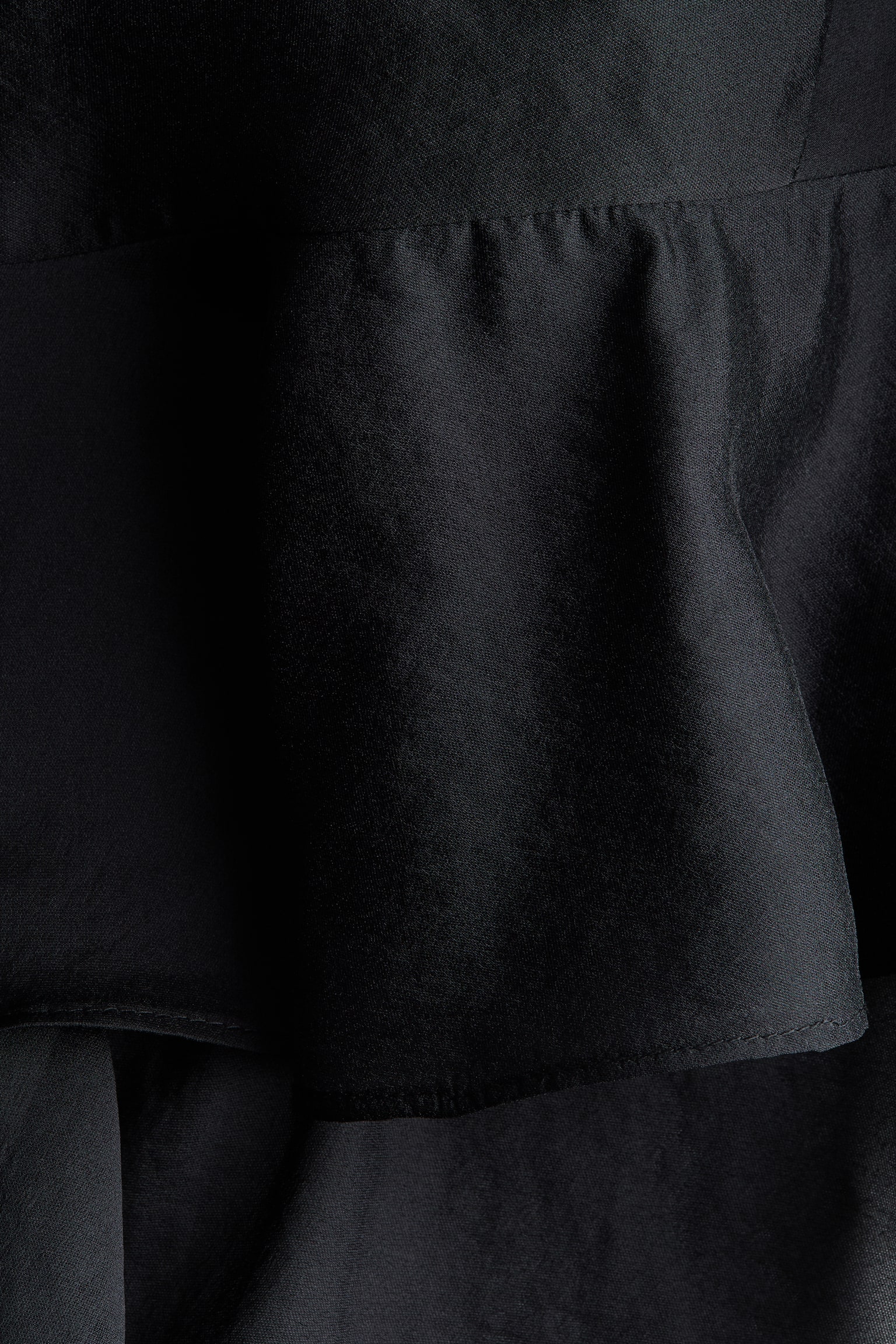 Flounced blouse - Black/White - 4