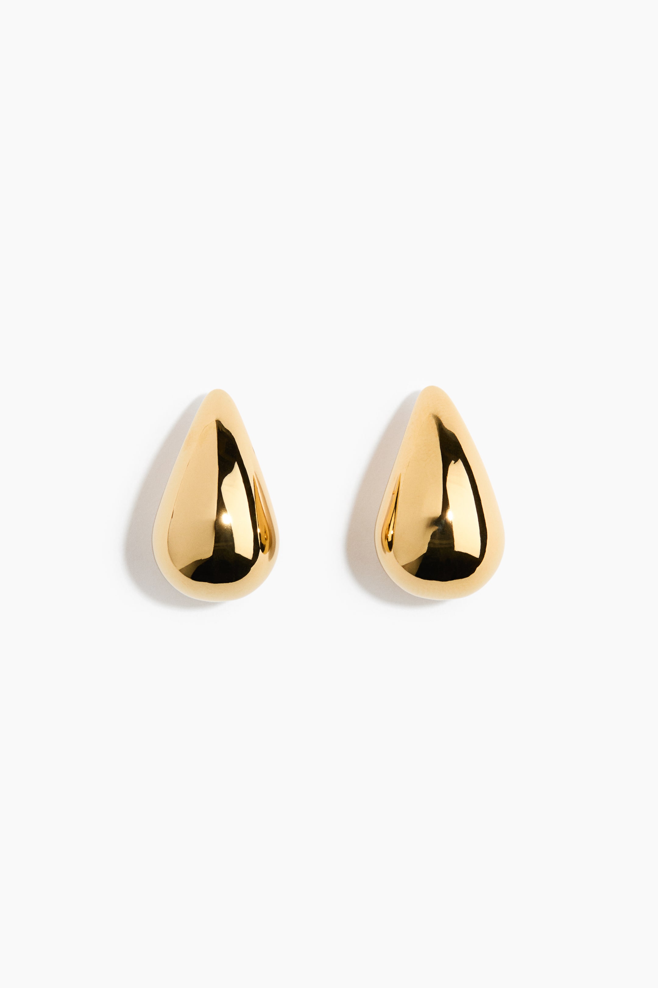 View larger image: Waterproof earrings - Gold-coloured - Ladies | H&M 1