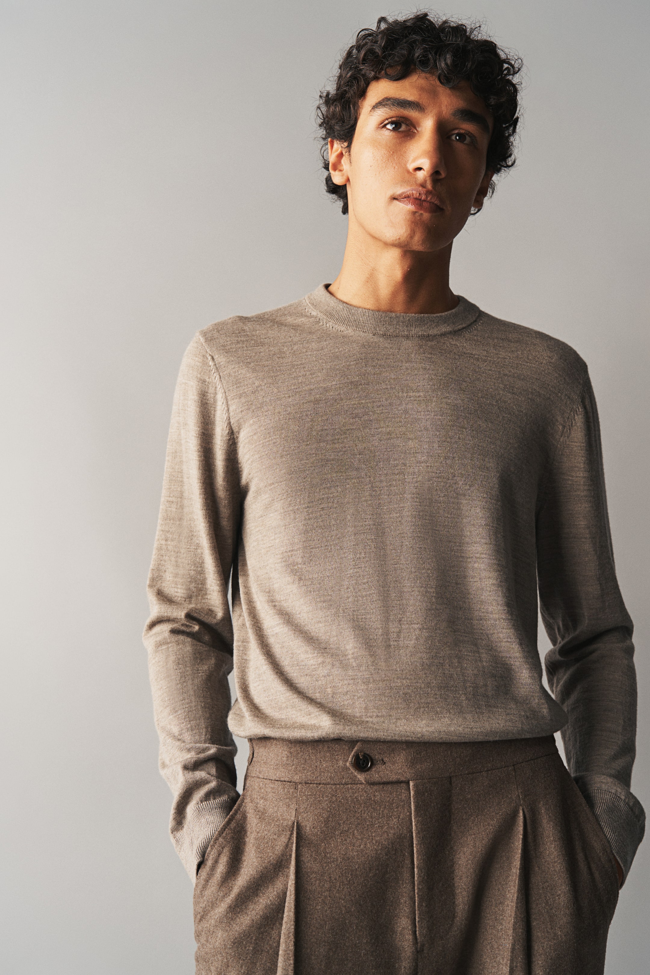 Slim Fit Wool jumper - Greige - Men | H&M GB 2