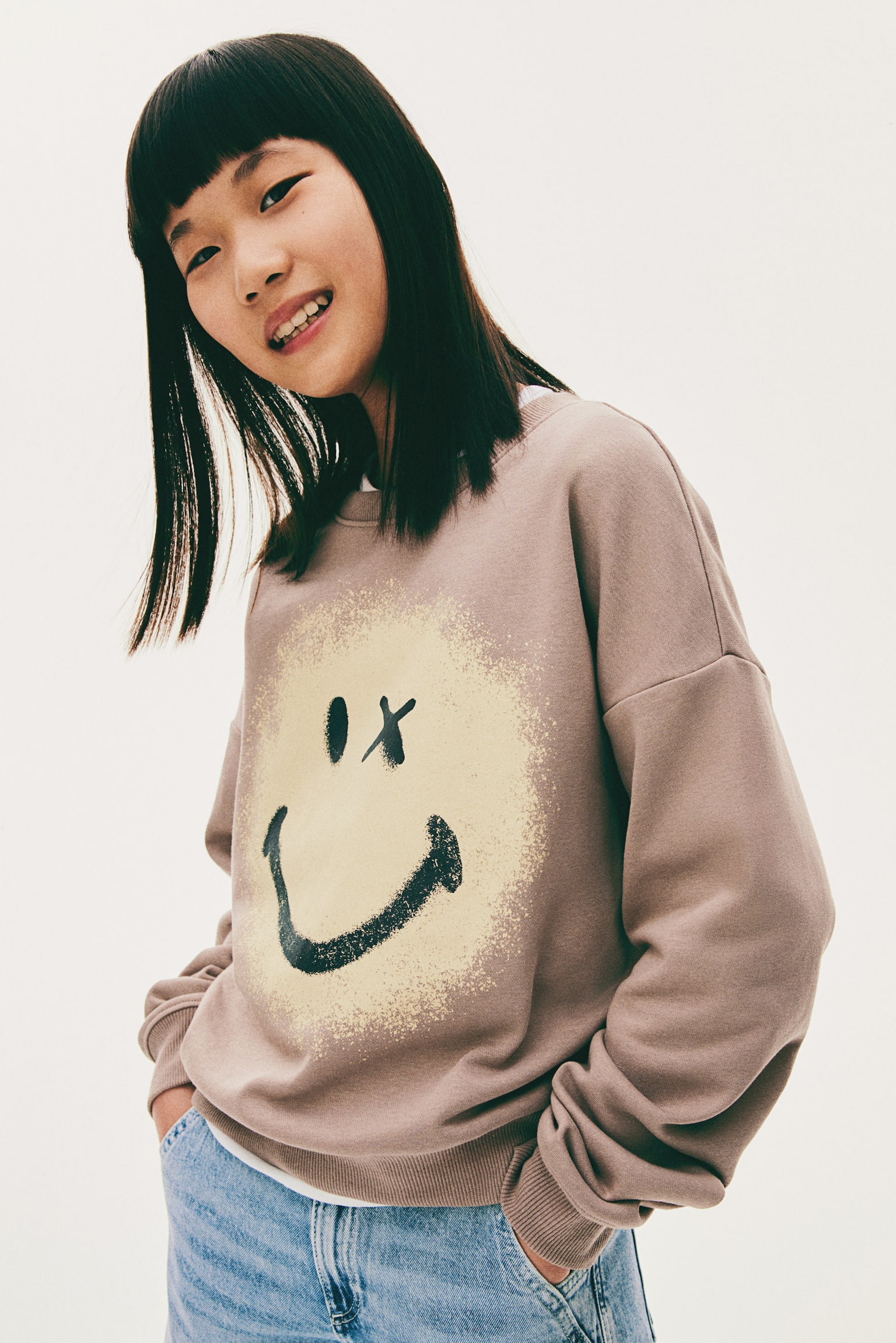 Printed sweatshirt - Beige/SmileyWorld®/Beige/Mickey Mouse/Dark grey/Lilo & Stitch/Dark grey/The Grinch/Dark grey/Pokémon/Light pink/Snow White - 7