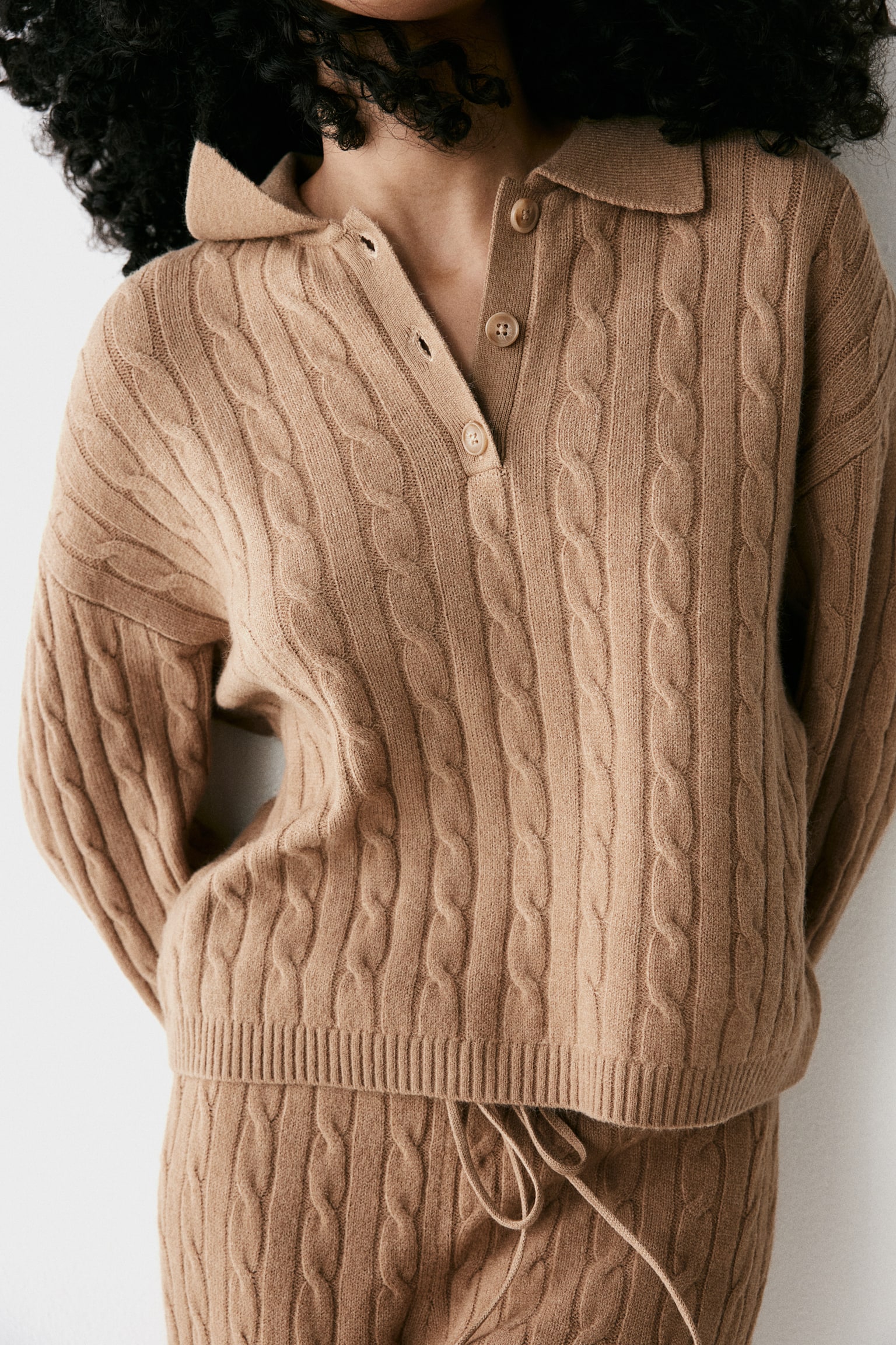 Cable-knit polo jumper - Dark beige - 3