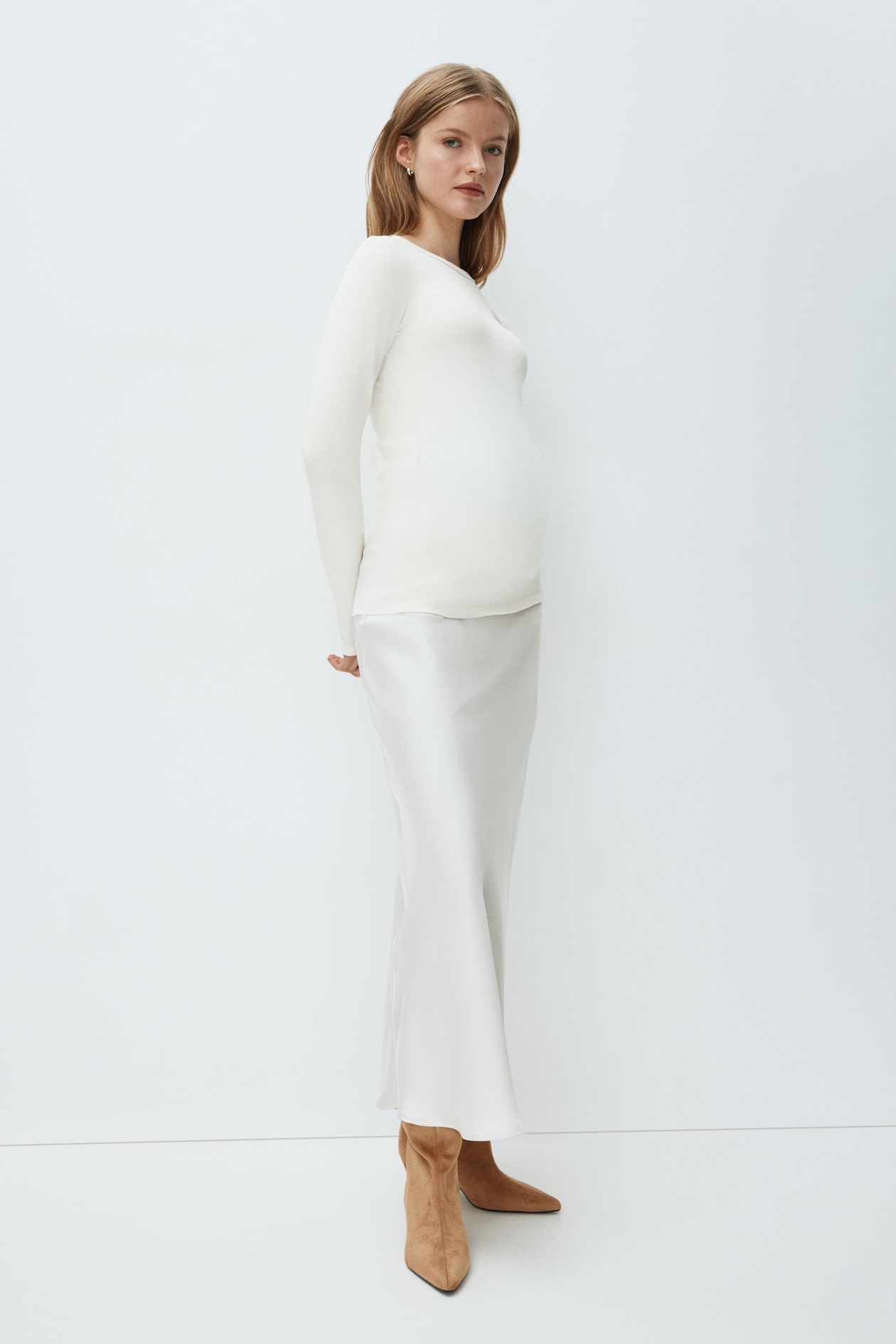 MAMA Ribbed Jersey Top