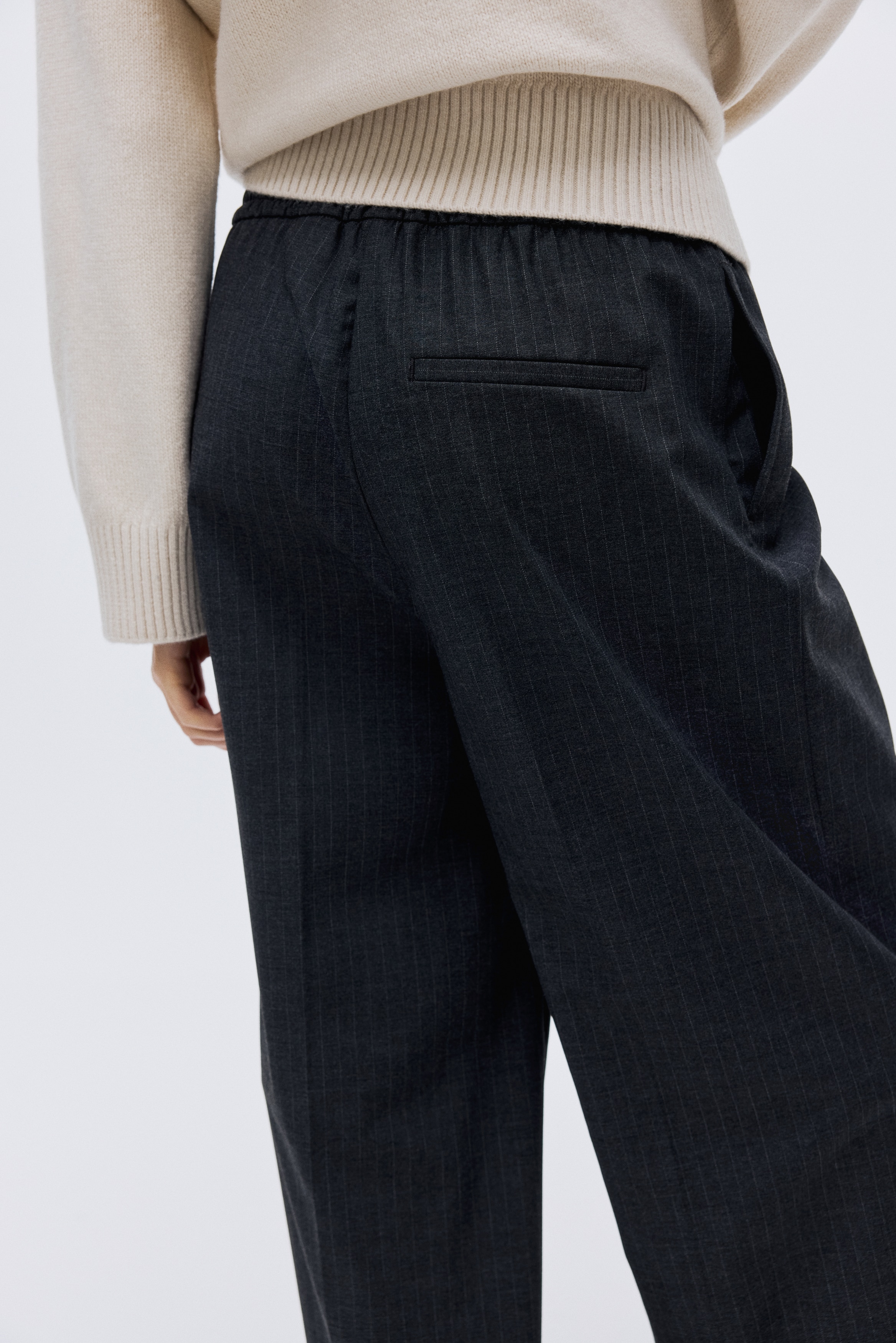 Tailored pull-on trousers