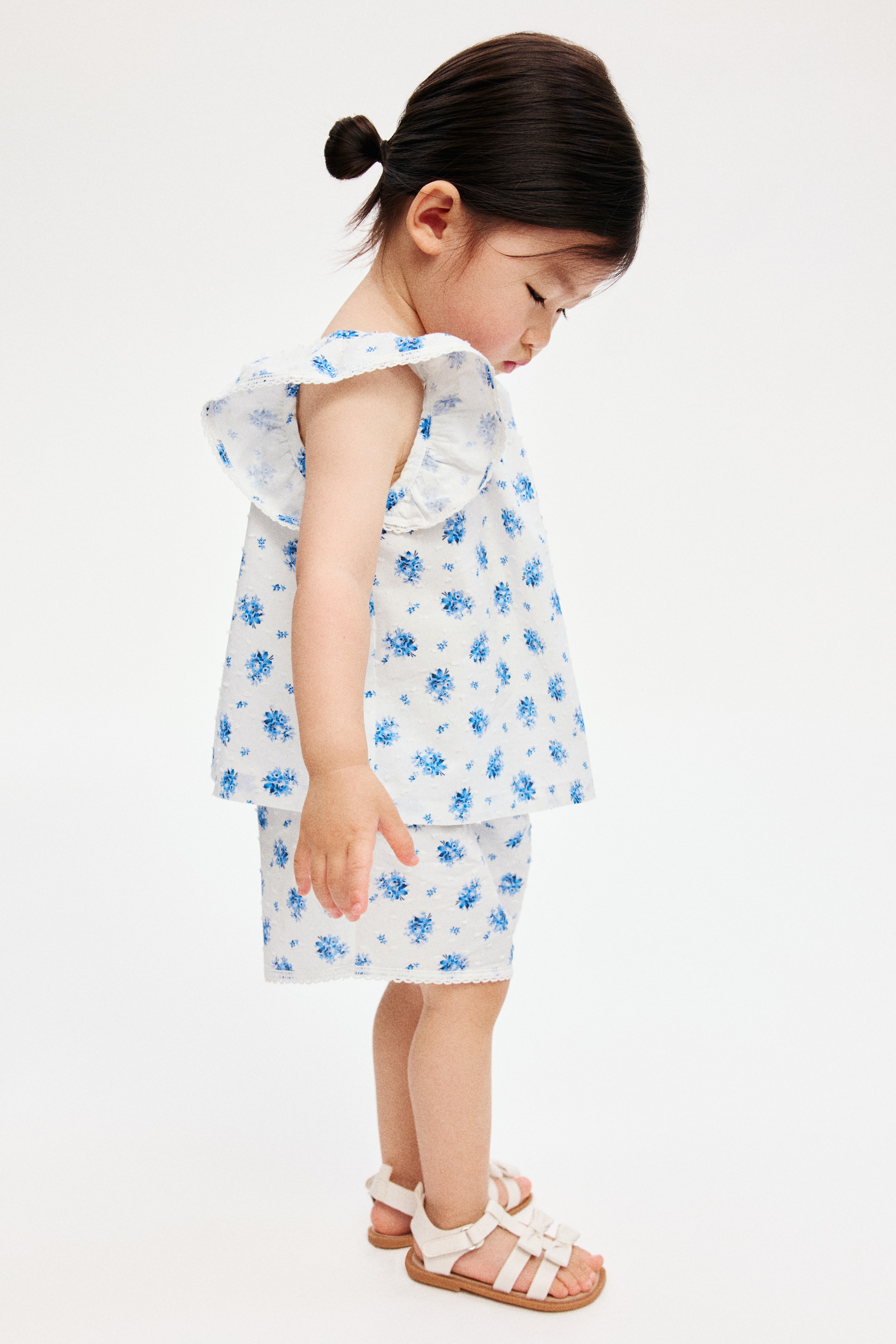 2-Piece Floral-Print Plumeti Set by H&M