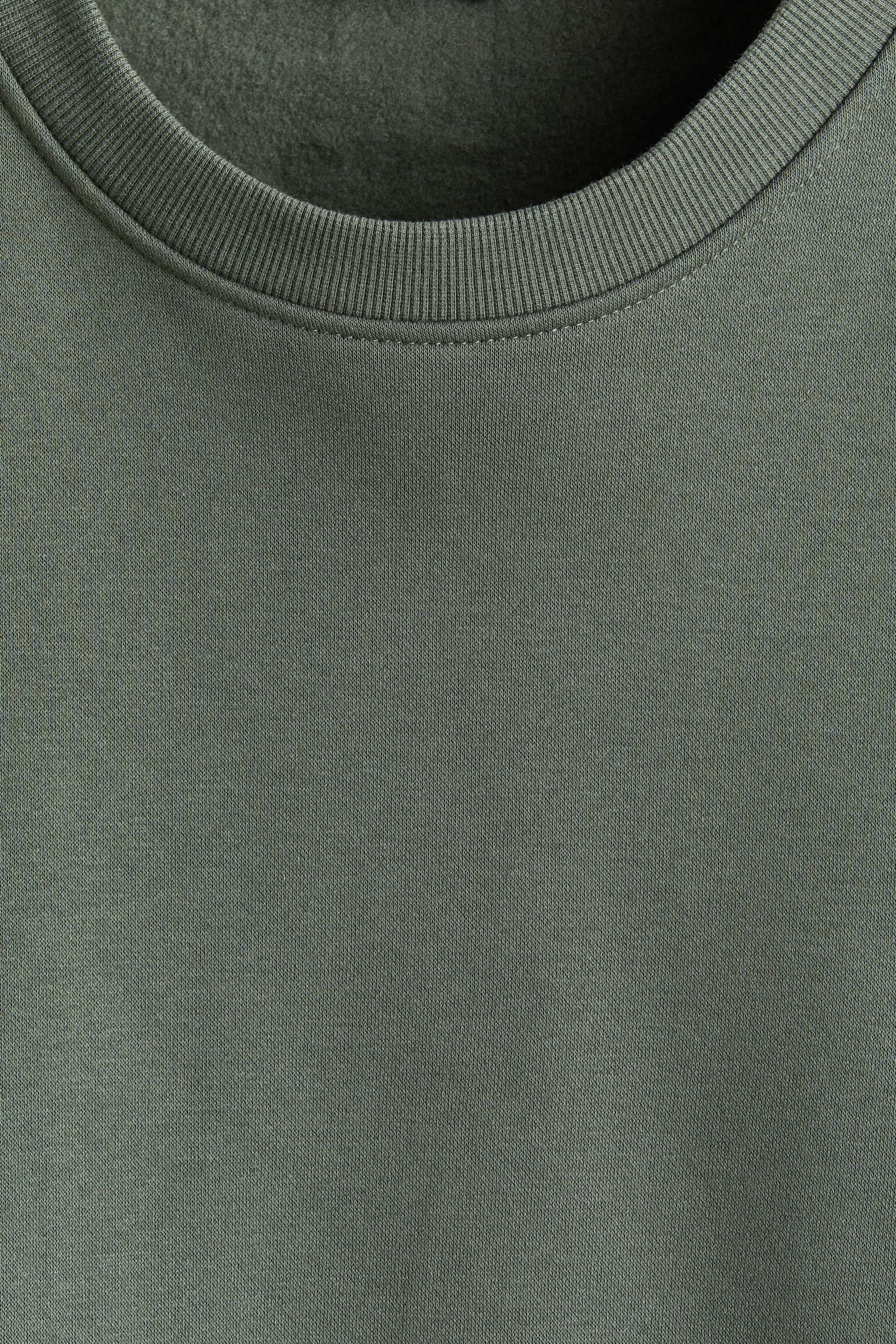 Loose-Fit Sweatshirt
