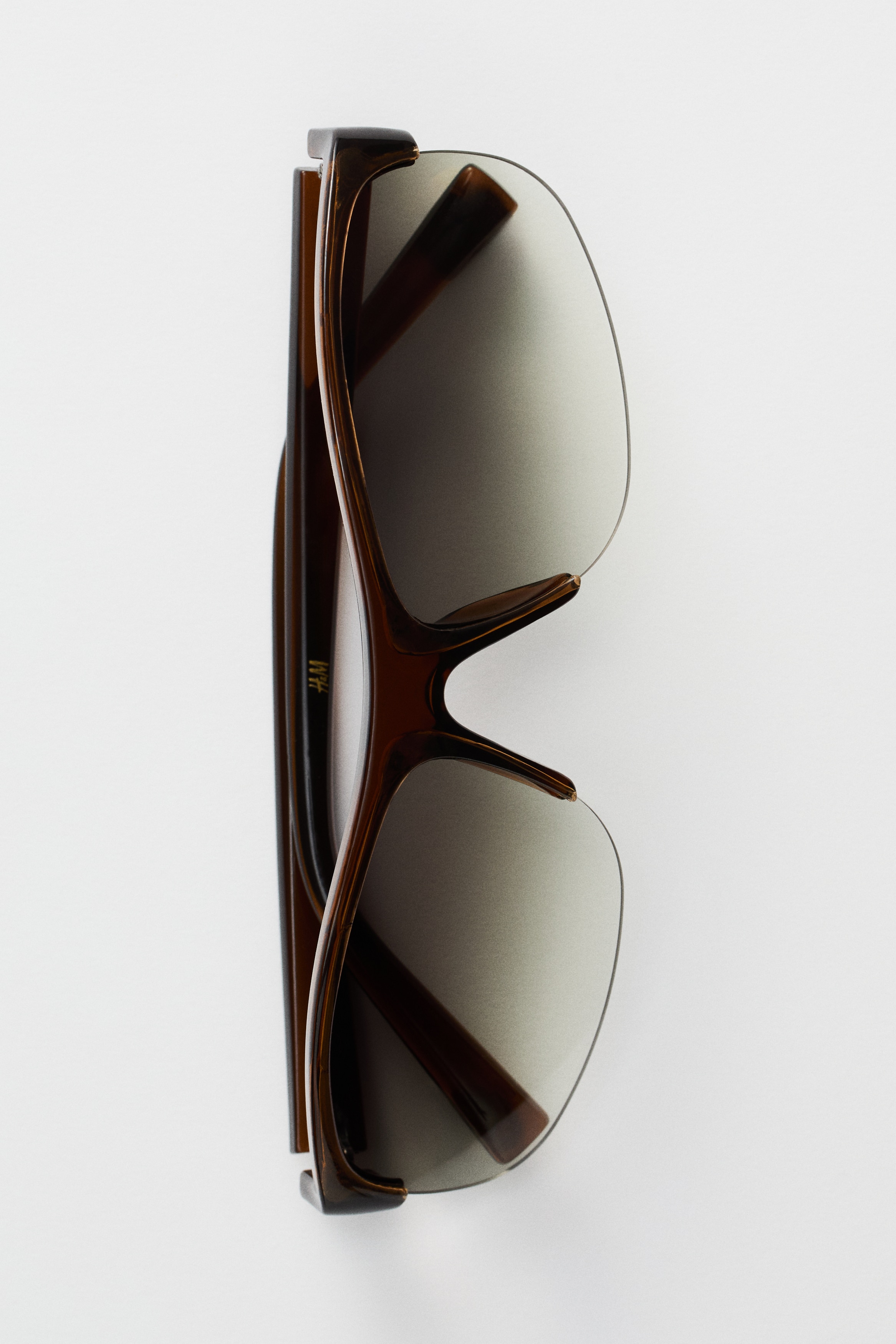 Sportive SonnenbrilleModell