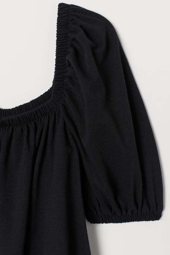 Puff-sleeved dress - Square neckline - Short sleeve - Black - Ladies ...