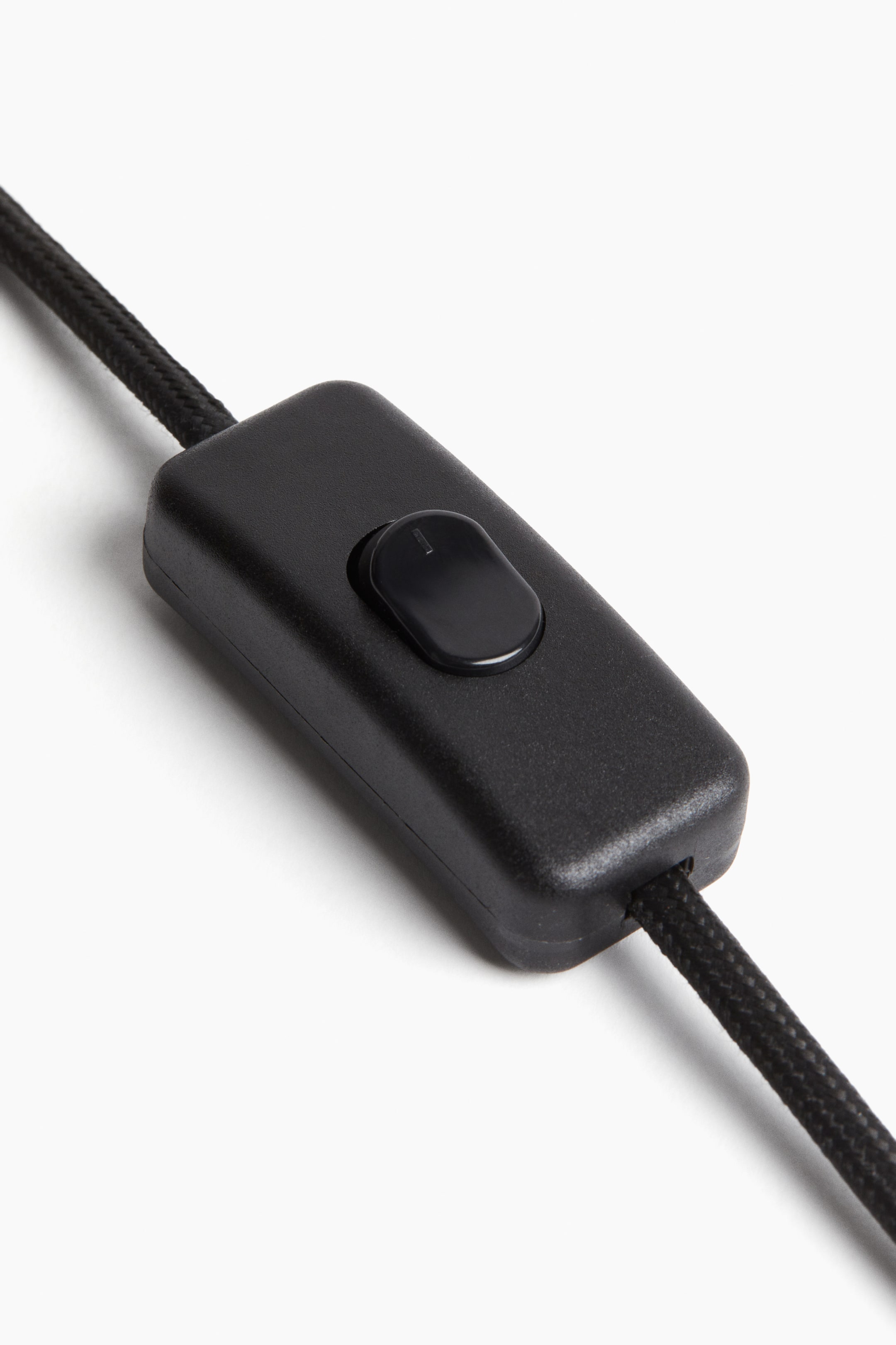 Zobraziť väčší obrázok: Kovová stolová lampa - Tmavočervená - HOME | H&M SK 3