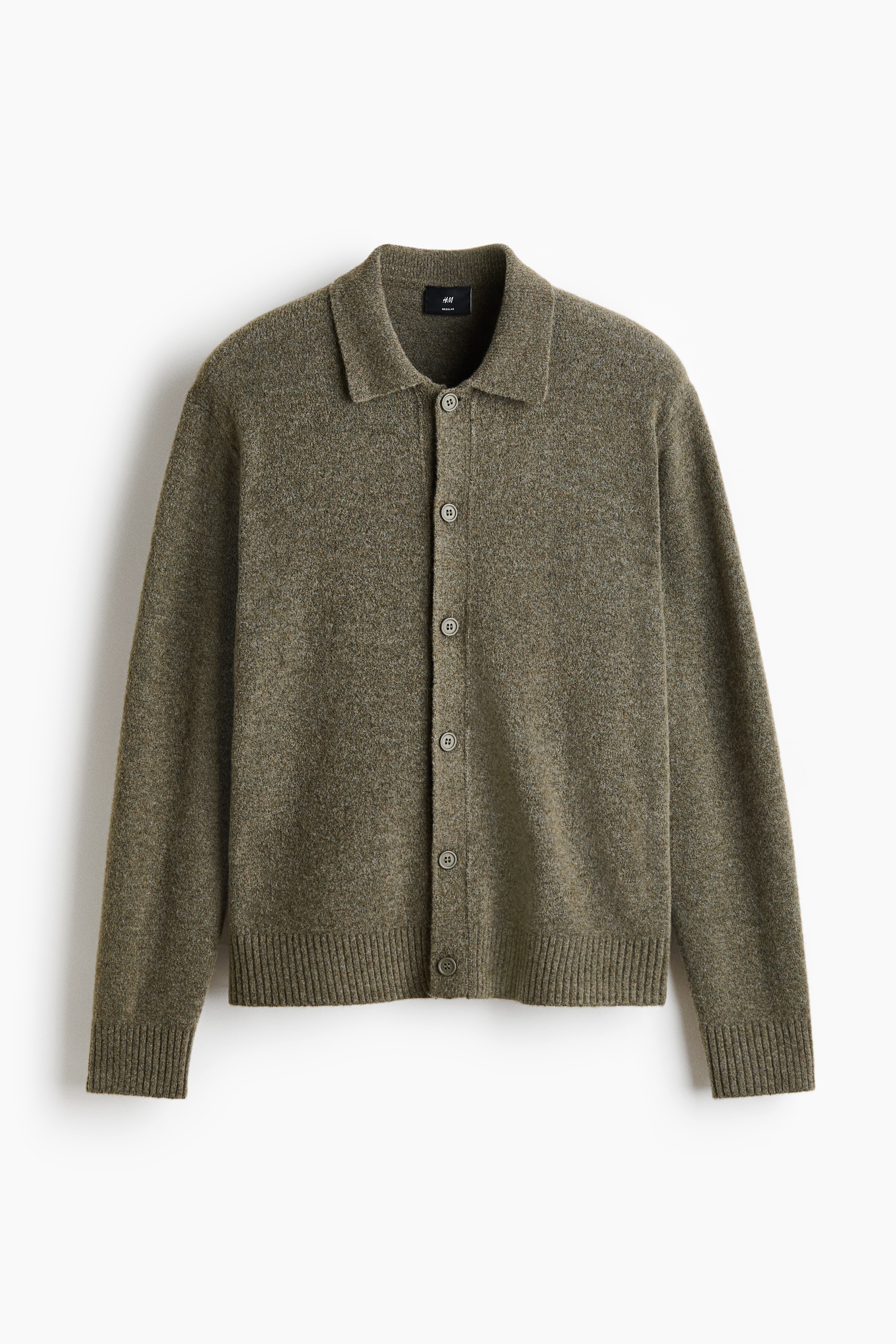 Regular-Fit CardiganModel