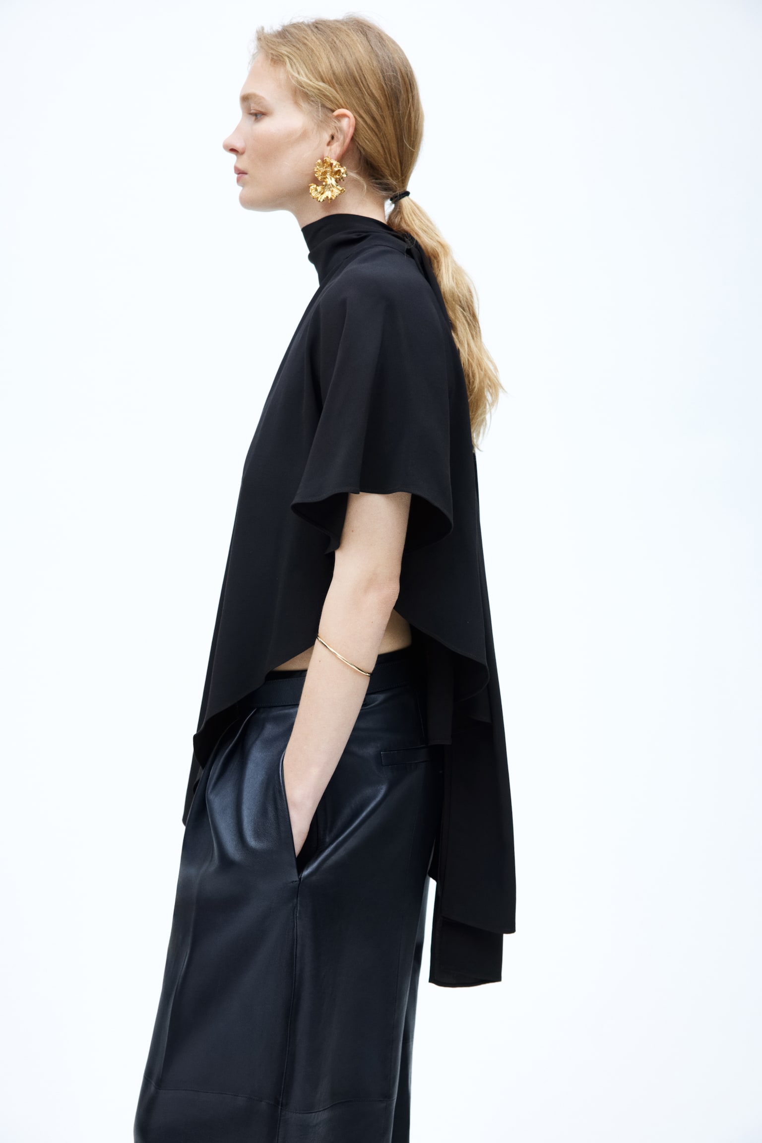 Asymmetric cape blouse - Black - 3