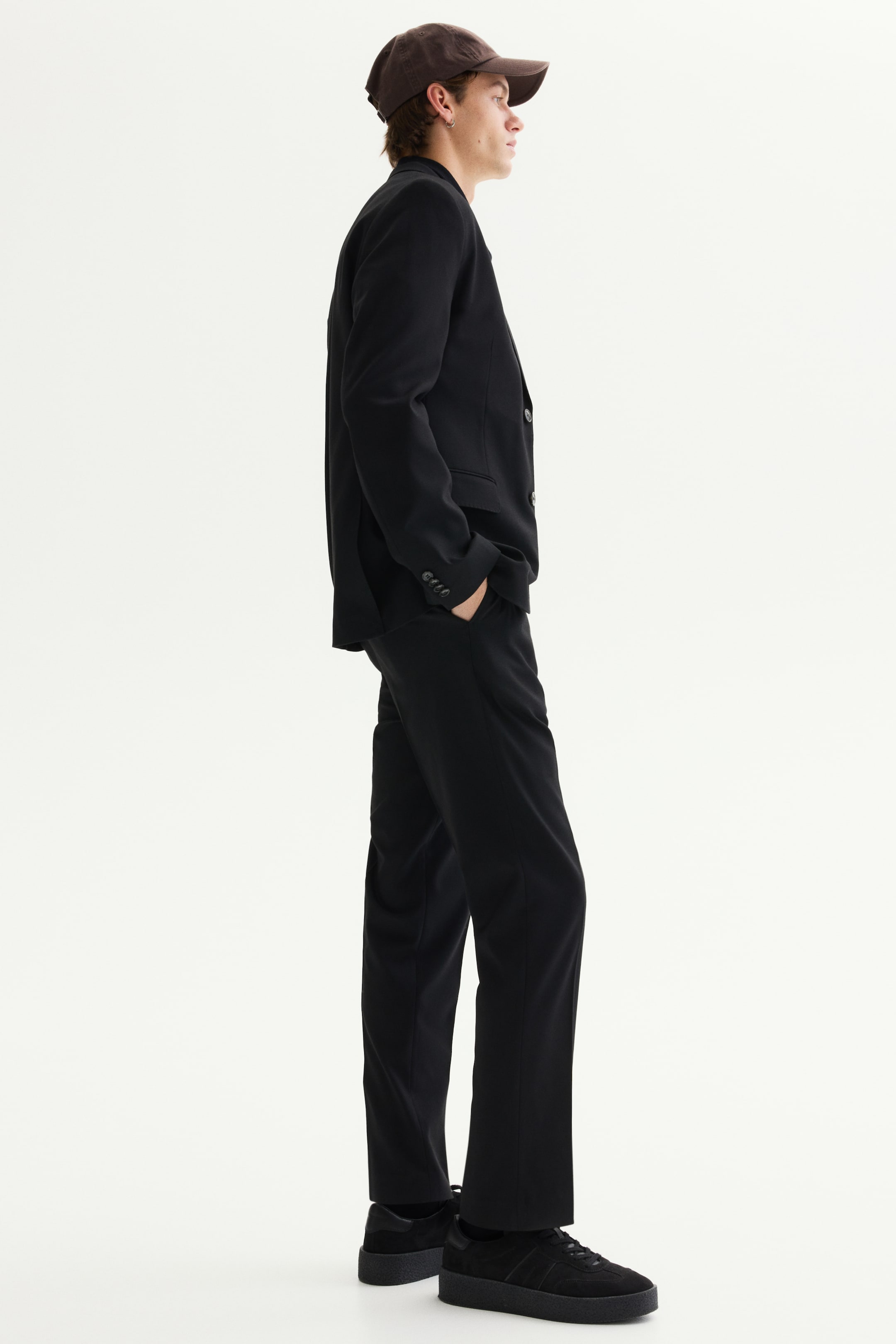 Pantalon d'habit près du corps