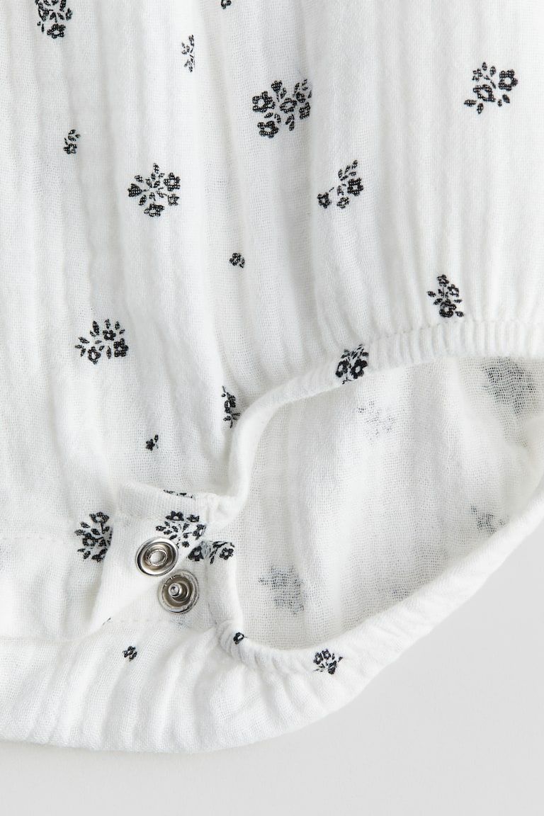 Newborn Baby Clothes | Girls & Boys | H&M CA
