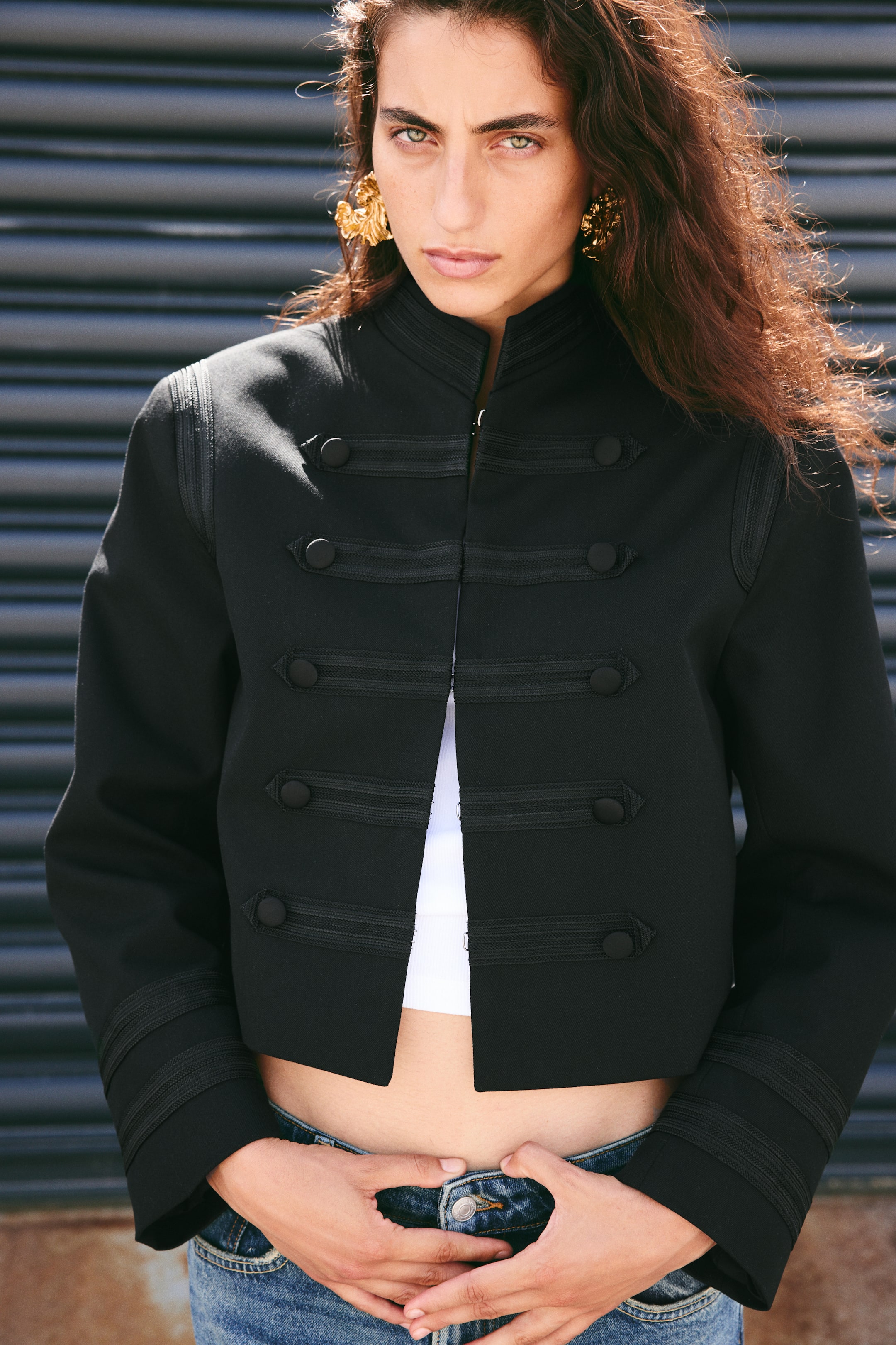 Женские куртки H&M Shoulder-Pad Twill Jacket — фото 5