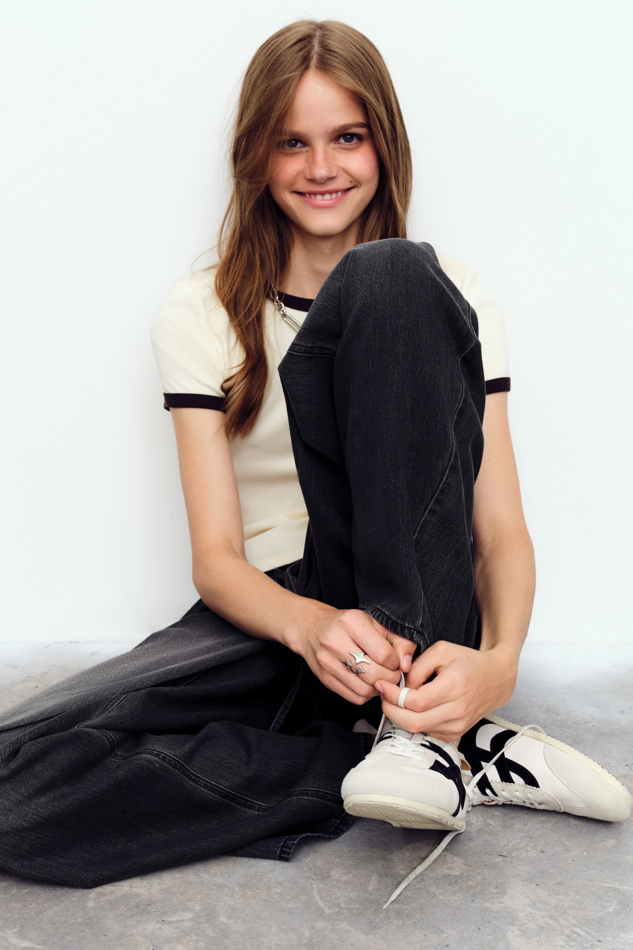 View larger image: Barrel trousers - Black - Ladies | H&M 1