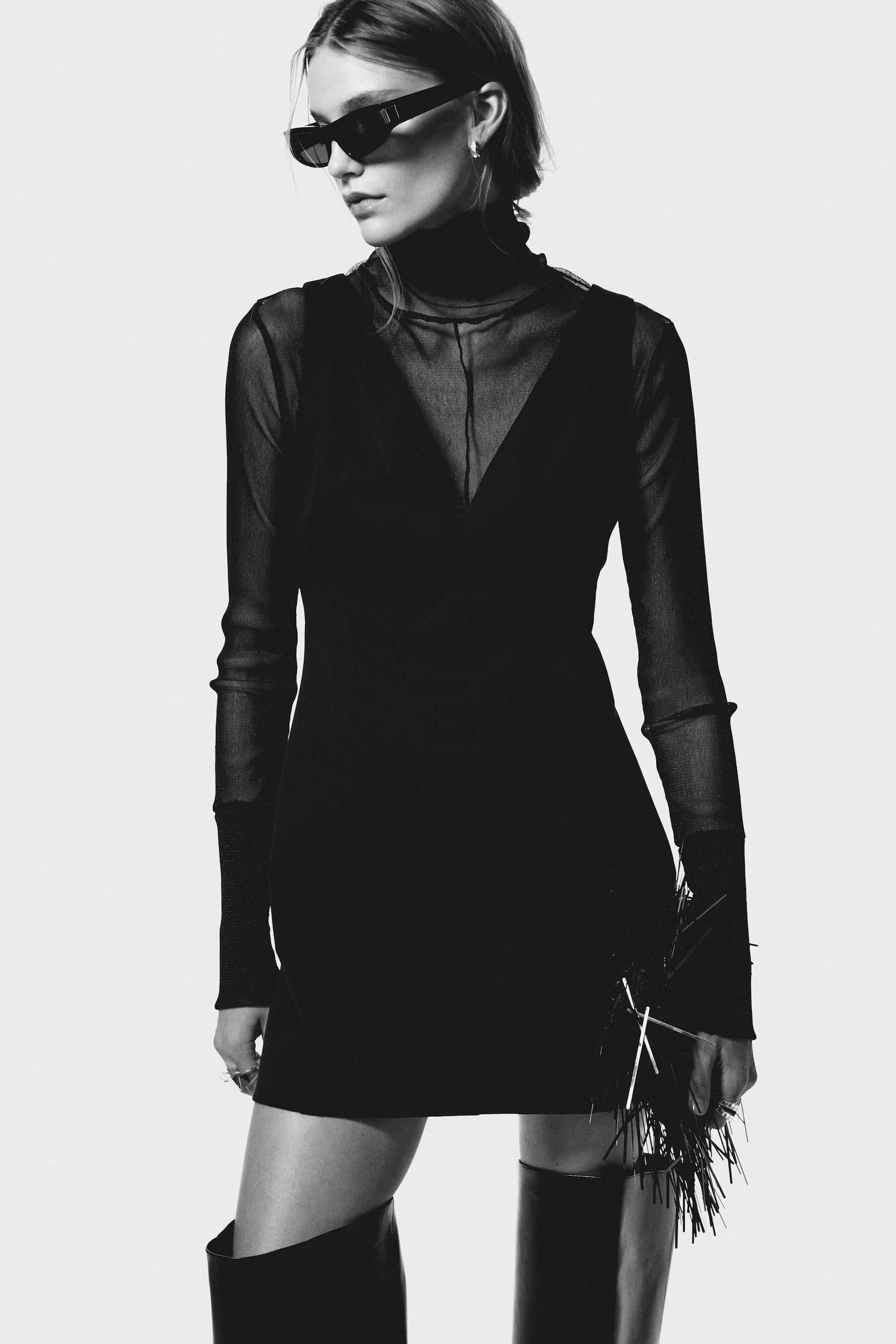 Šaty s výstřihem do V a projmutým pasem - Černá/Hnědá/leopardí potisk - 4