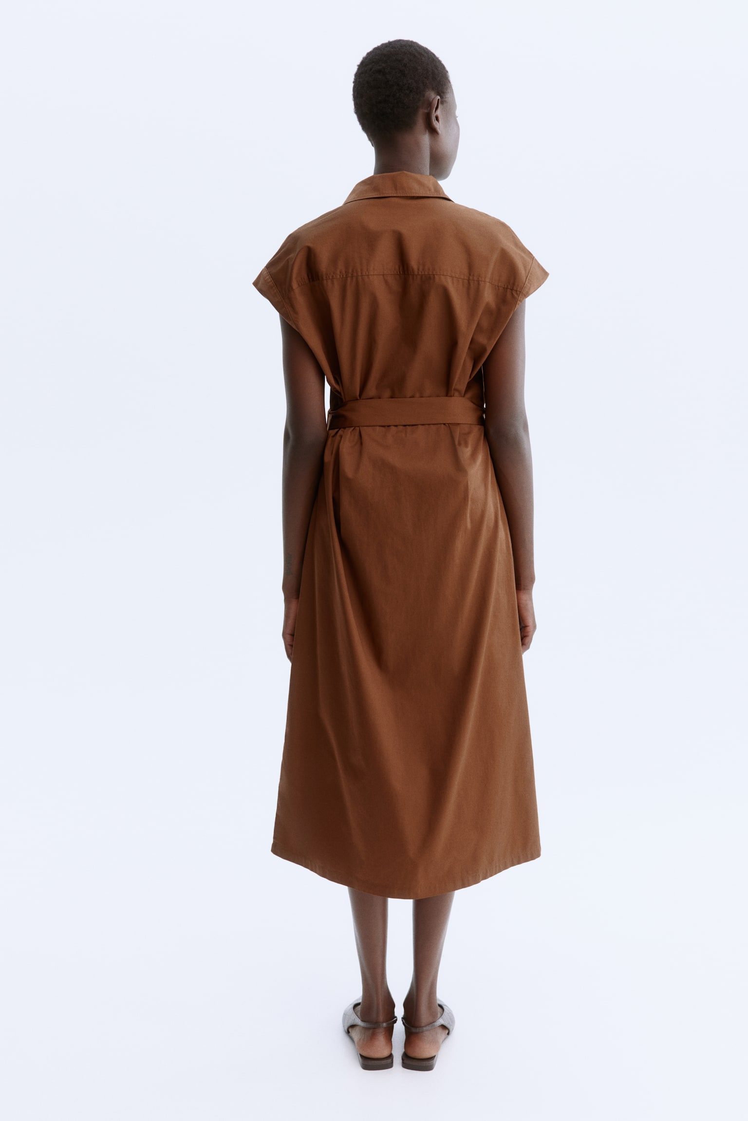 Váy sơ mi bằng poplin có thắt lưng - Màu nâu - 4