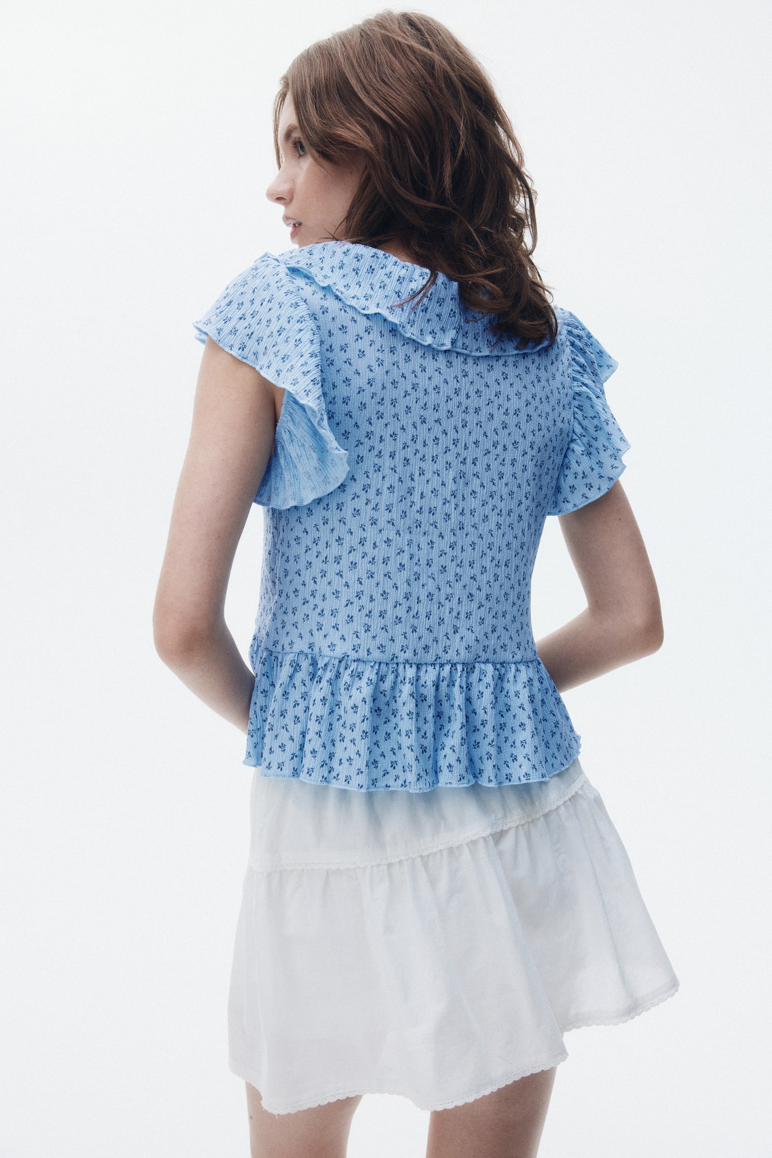 Top con cuello de olán - Azul claro/Floreado/Crema/Floreado/Crema - 6