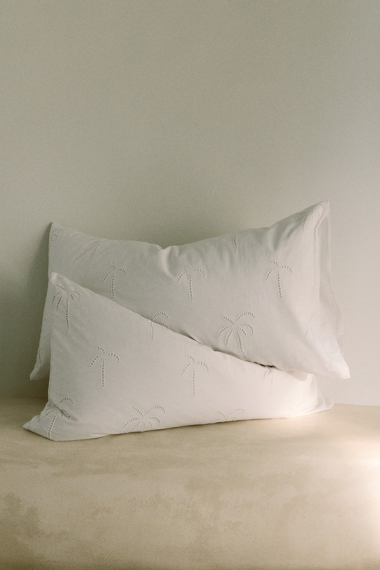 Pillowcase with Eyelet Embroidery - White - 1