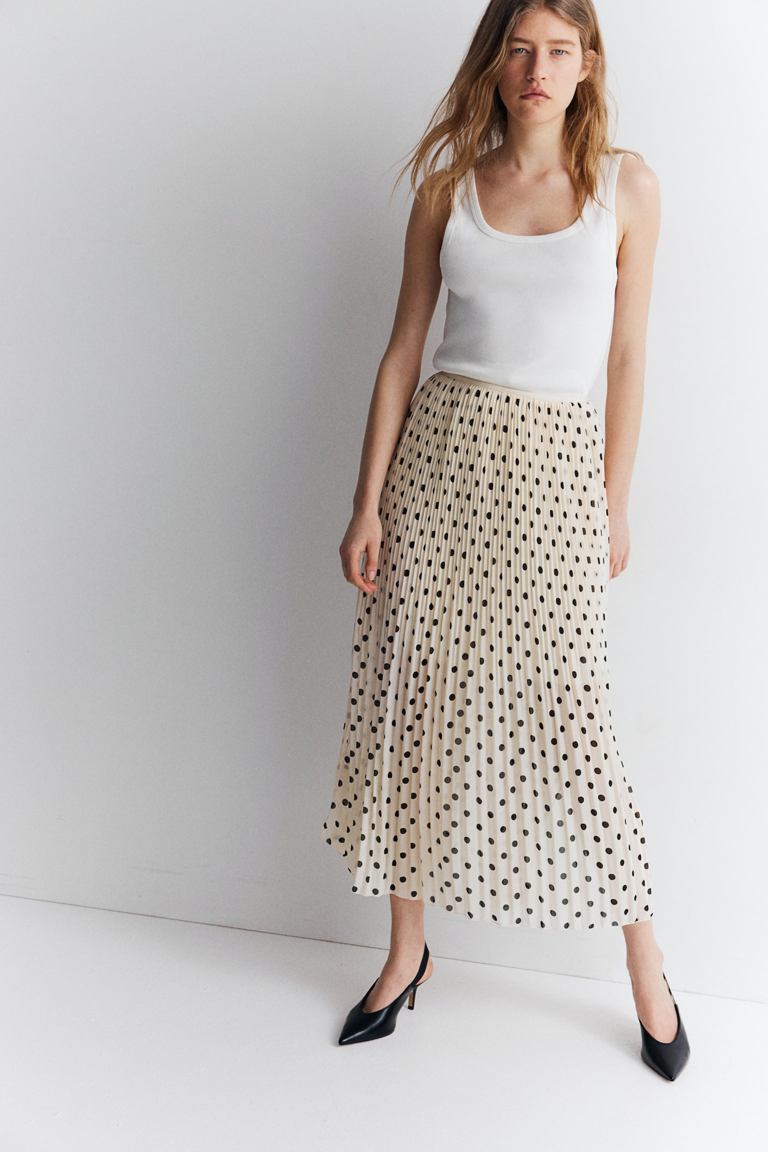 Pleated Chiffon Skirt - Cream/Spot/Navy blue/Dusty blue/Cream - 4