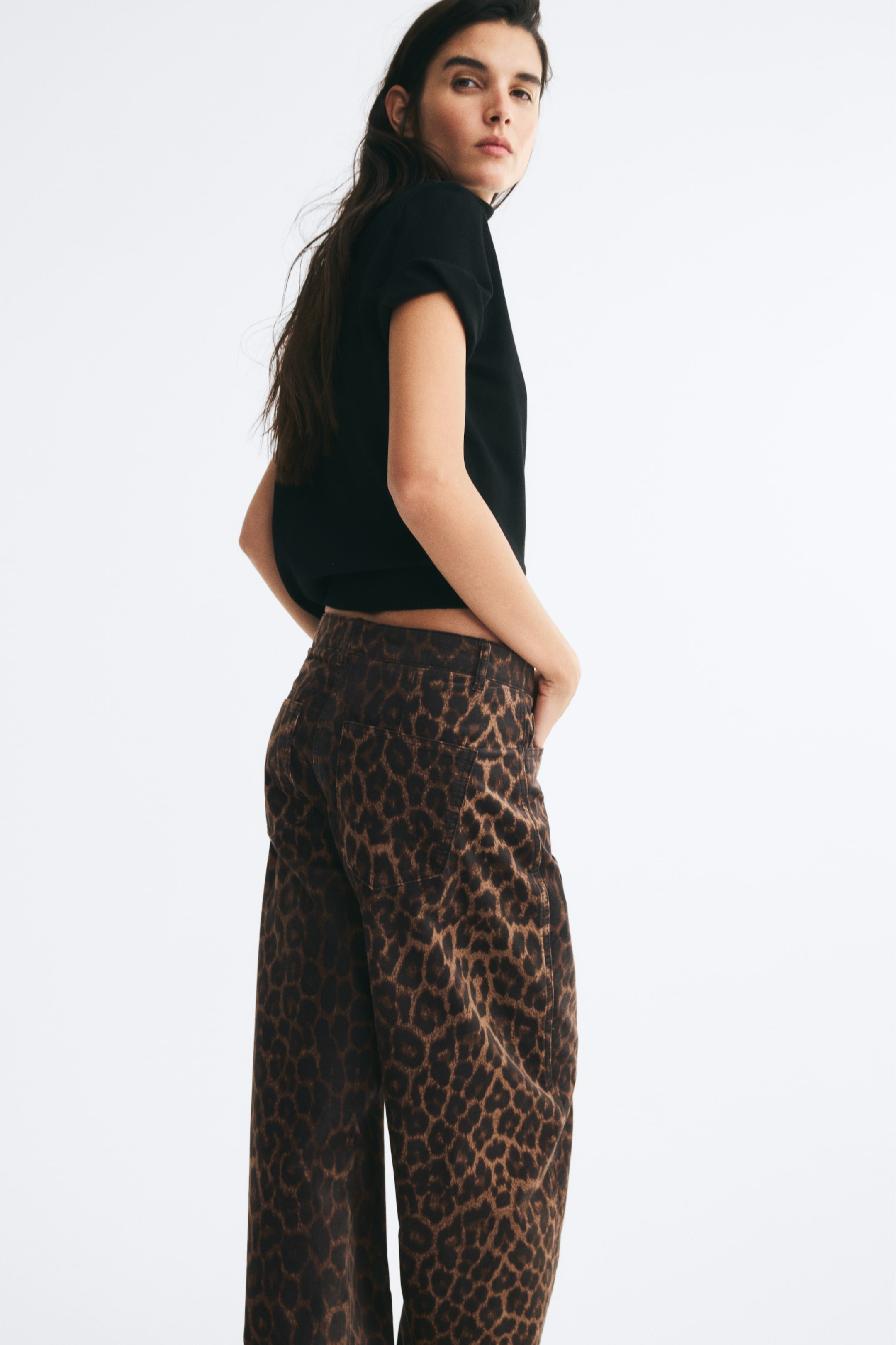 Velvet Barrel-Leg Pants
