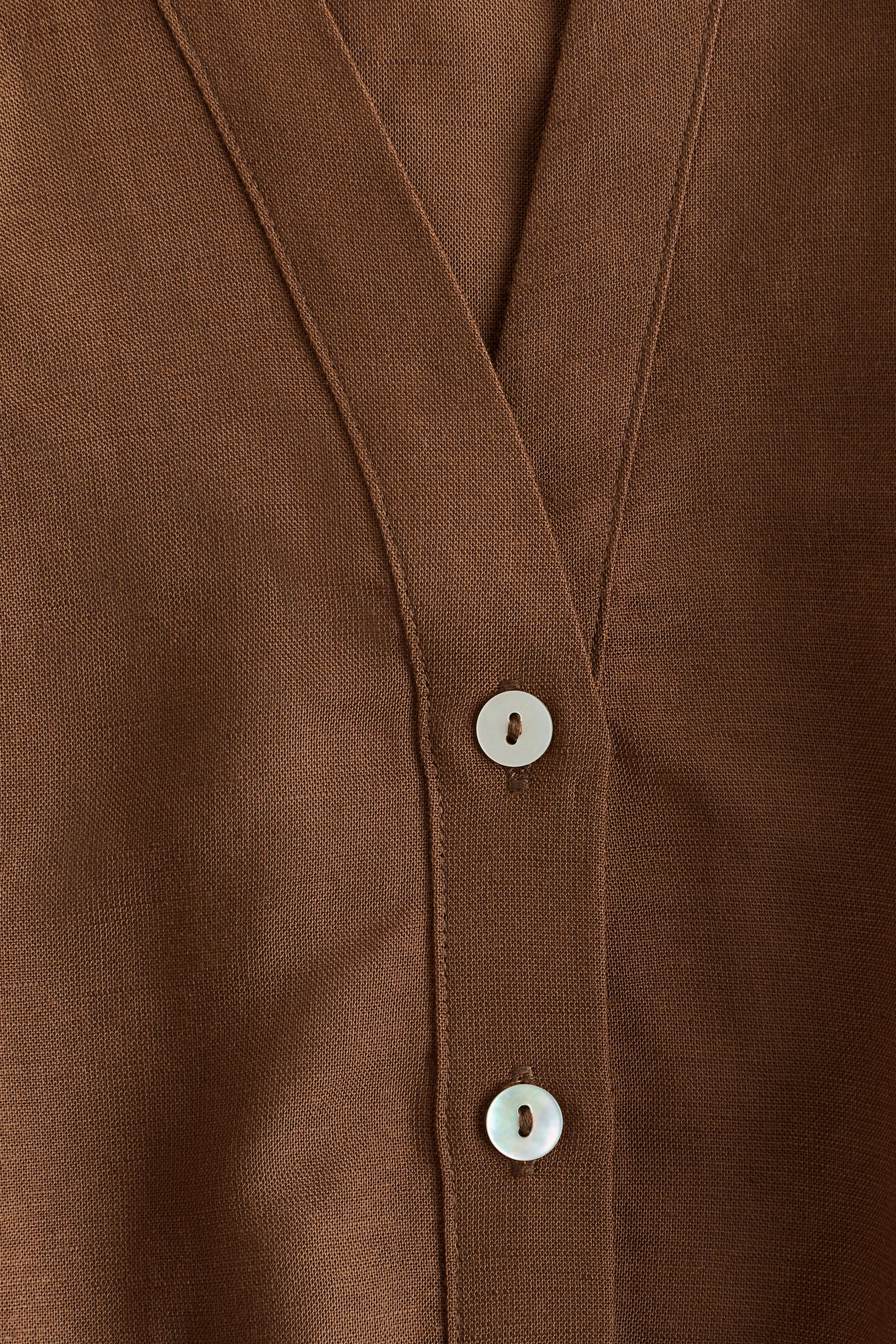 Sleeveless linen-blend shirt - Brown/Navy blue/White - 5