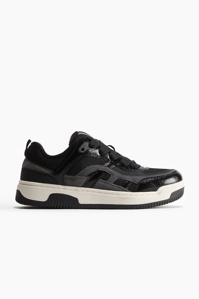 Sneakers - Black - 1