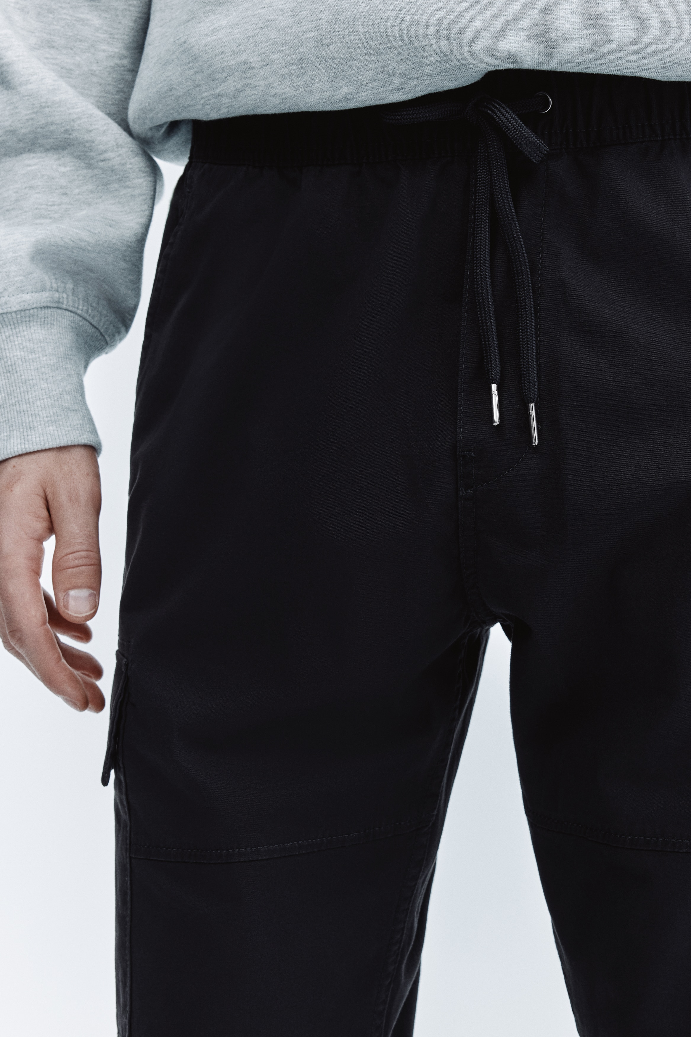 Slim Fit Cargo trousers