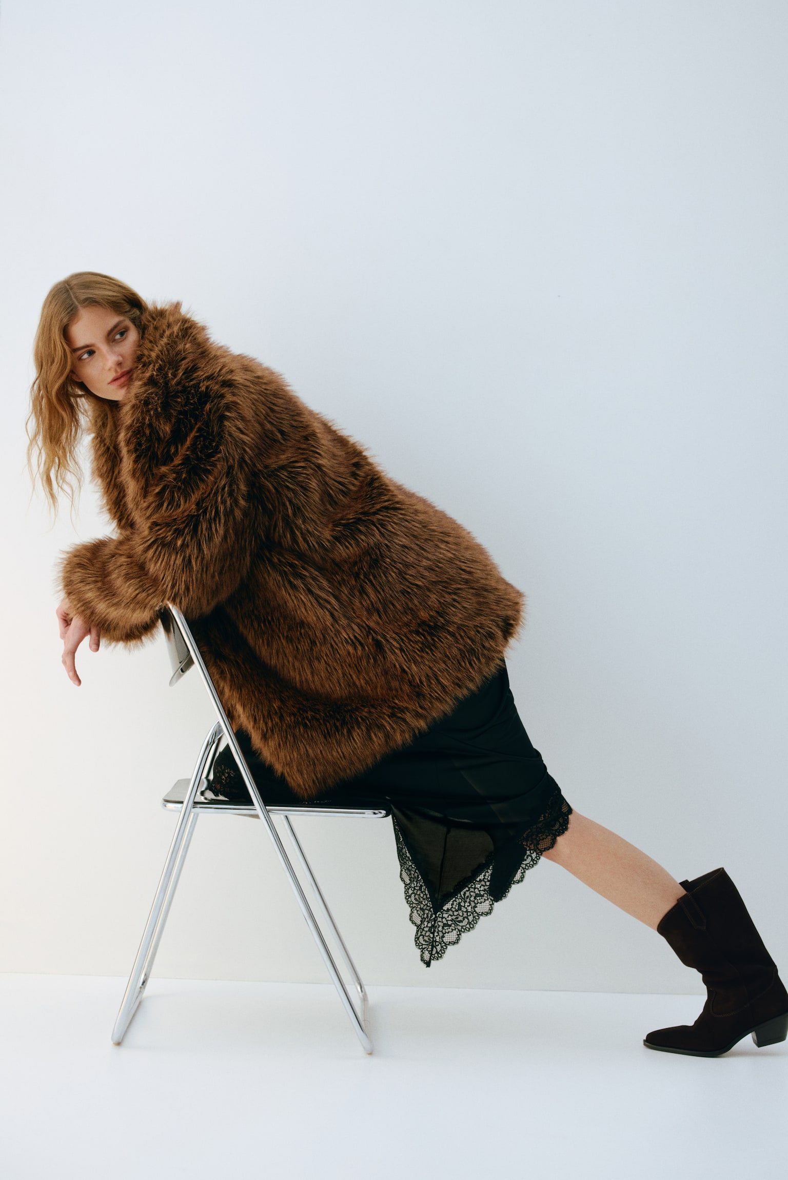 Calf-high suede cowboy boots - Dark brown - 1