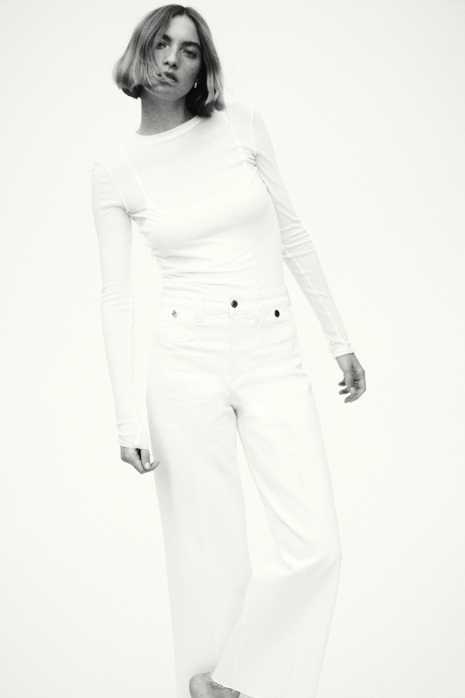 Wide High Waist Ankle Jeans - לבן/כחול ג'ינס בהיר/אדום עז/כחול ג'ינס כהה/כחול ג'ינס/כחול נייבי ג'ינס - 2