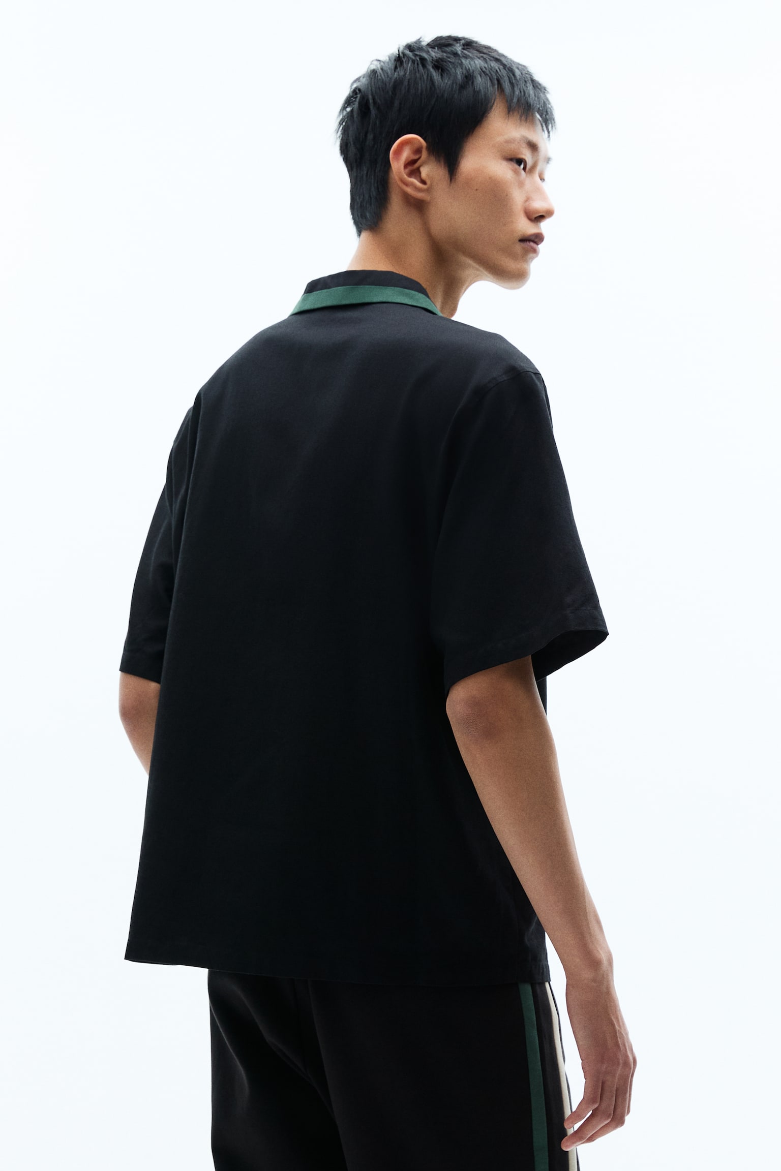 Áo sơ mi cổ hai ve in hình Loose Fit - Màu đen/Unity/Màu đỏ/Hoa văn/Màu be nhạt/Always Powerful - 4