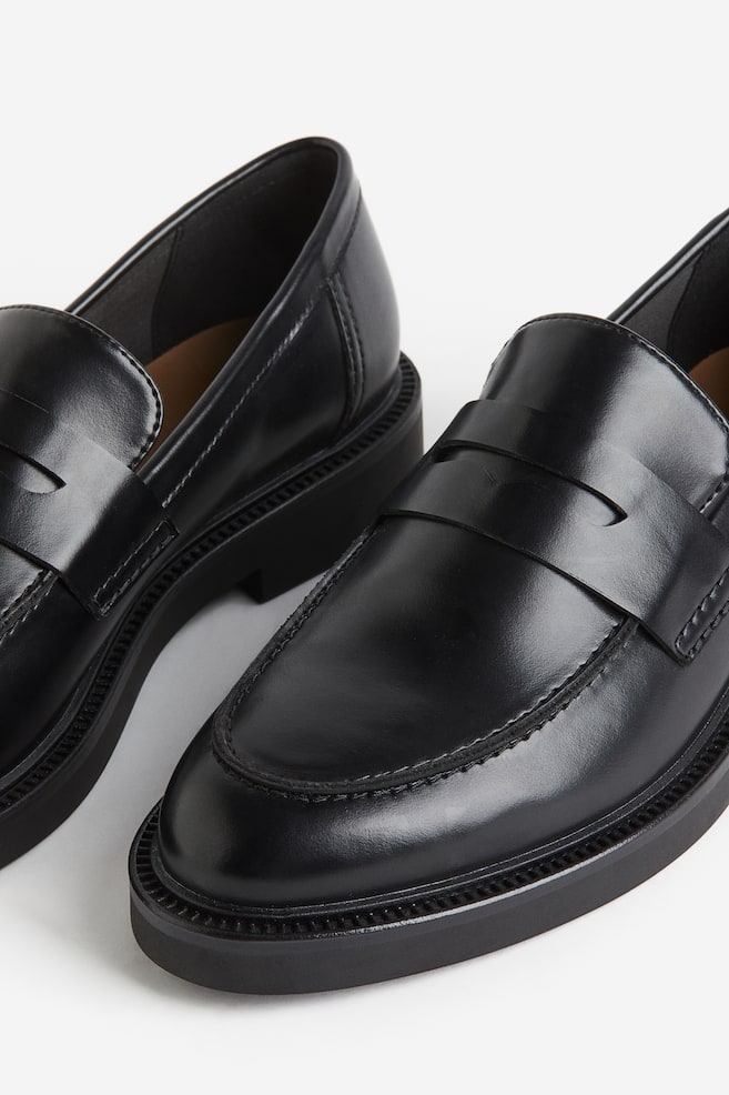 Loafers - Black - 5
