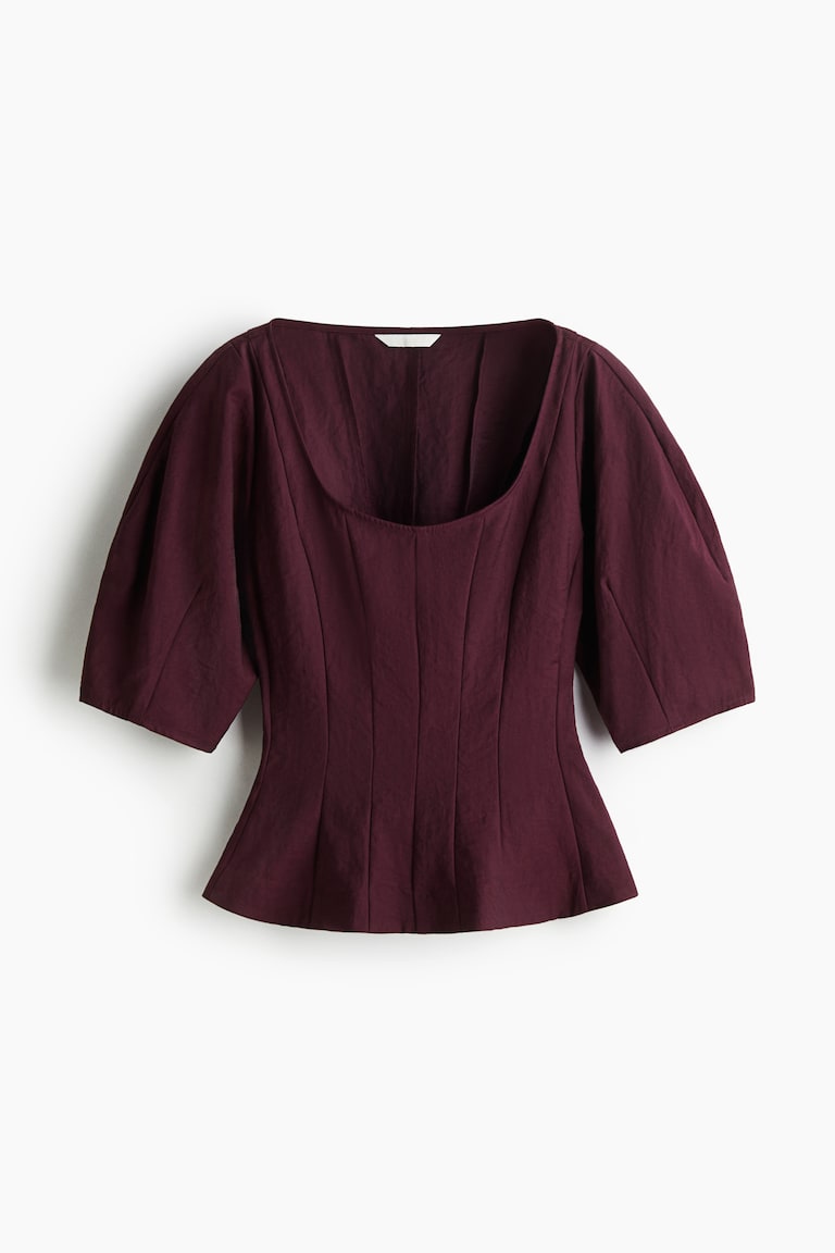 Bluza s dubokim okruglim izrezom