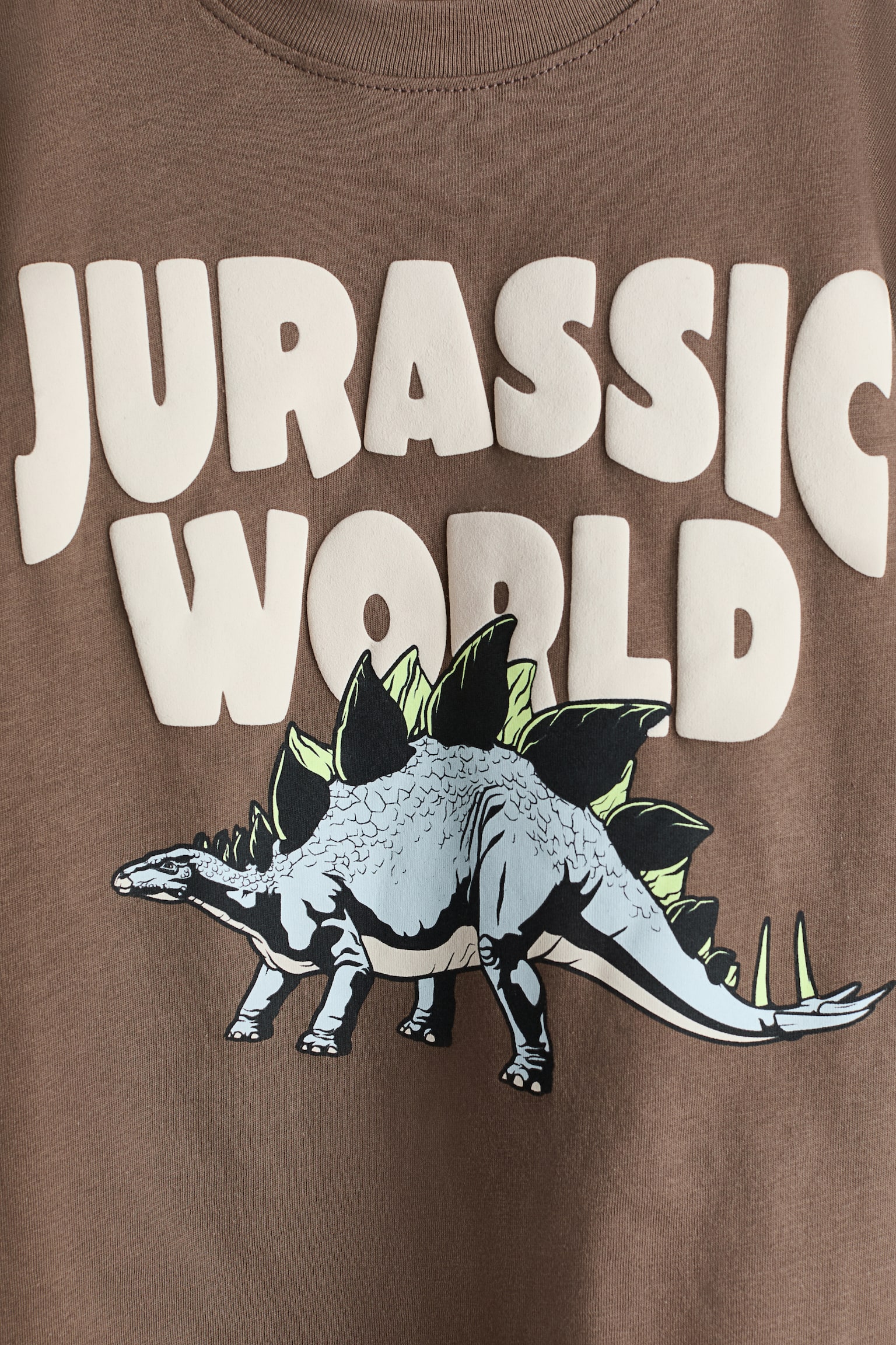 Футболка оверсайз із принтом - Сіро-бежевий/Jurassic World/Білий/Marvel Comics/Білий/Бетмен/Темно-сірий/Sonic the Hedgehog/Блакитний/Marvel Comics/Темно-сірий/Снупі/Білий/Pokémon/Жовтий/SmileyWorld® - 2