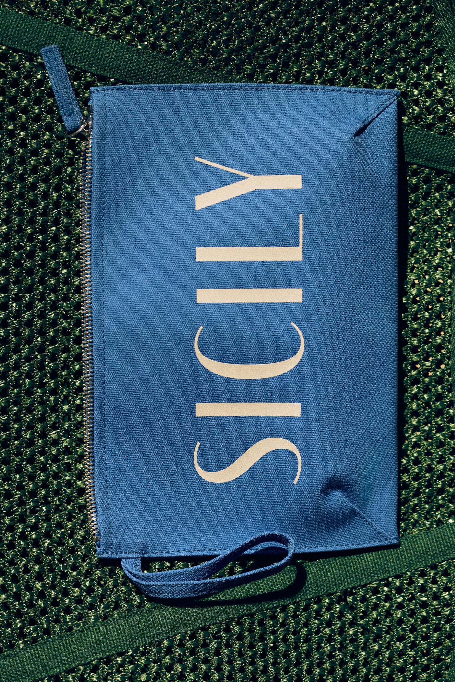 Canvas beach pouch - 1