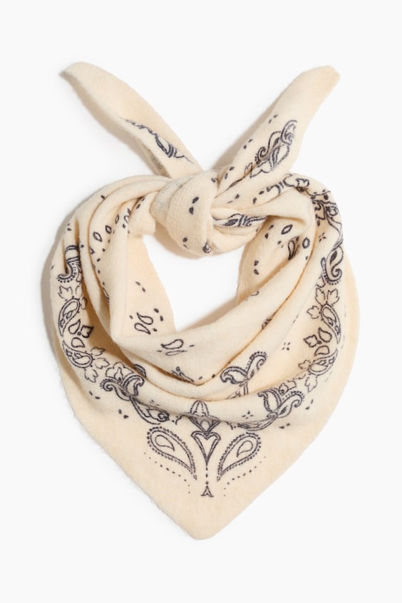 Шарф H&M Jacquard-Knit Triangle, цвет: Кремовый
