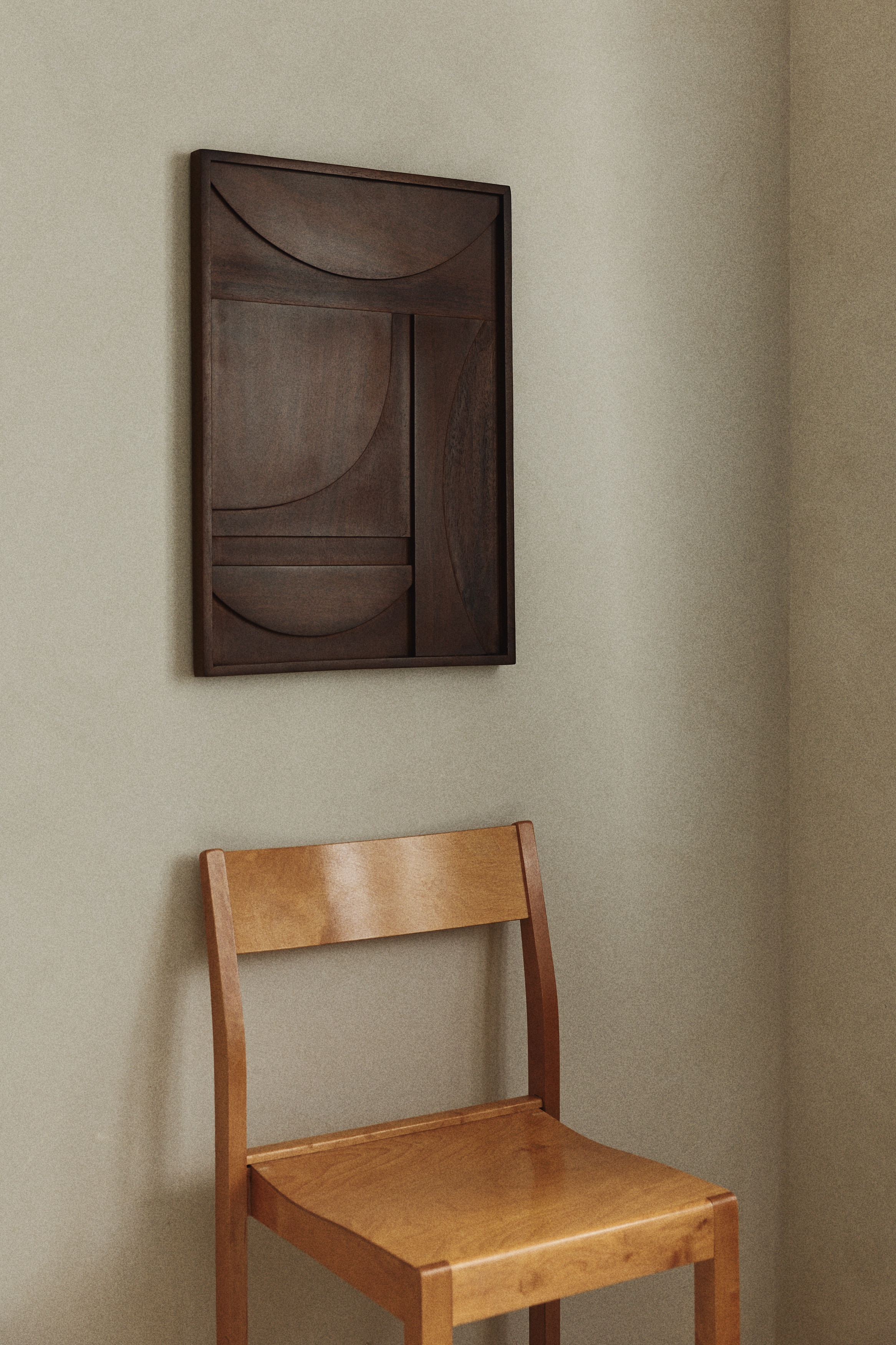 Wooden Graphic Wall Art - Dark brown