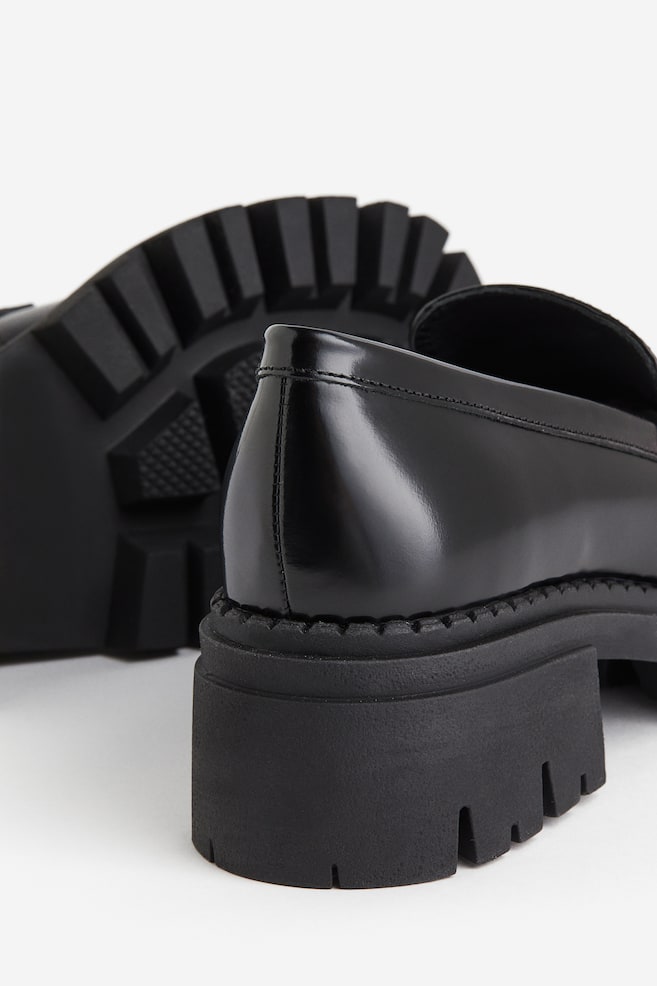 Chunky loafers i läder - Svart/Svart/Guld - 5